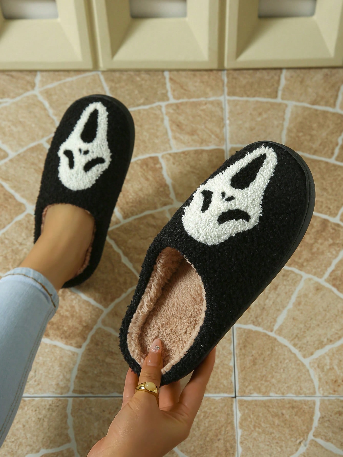 In Black Women Home Slippers