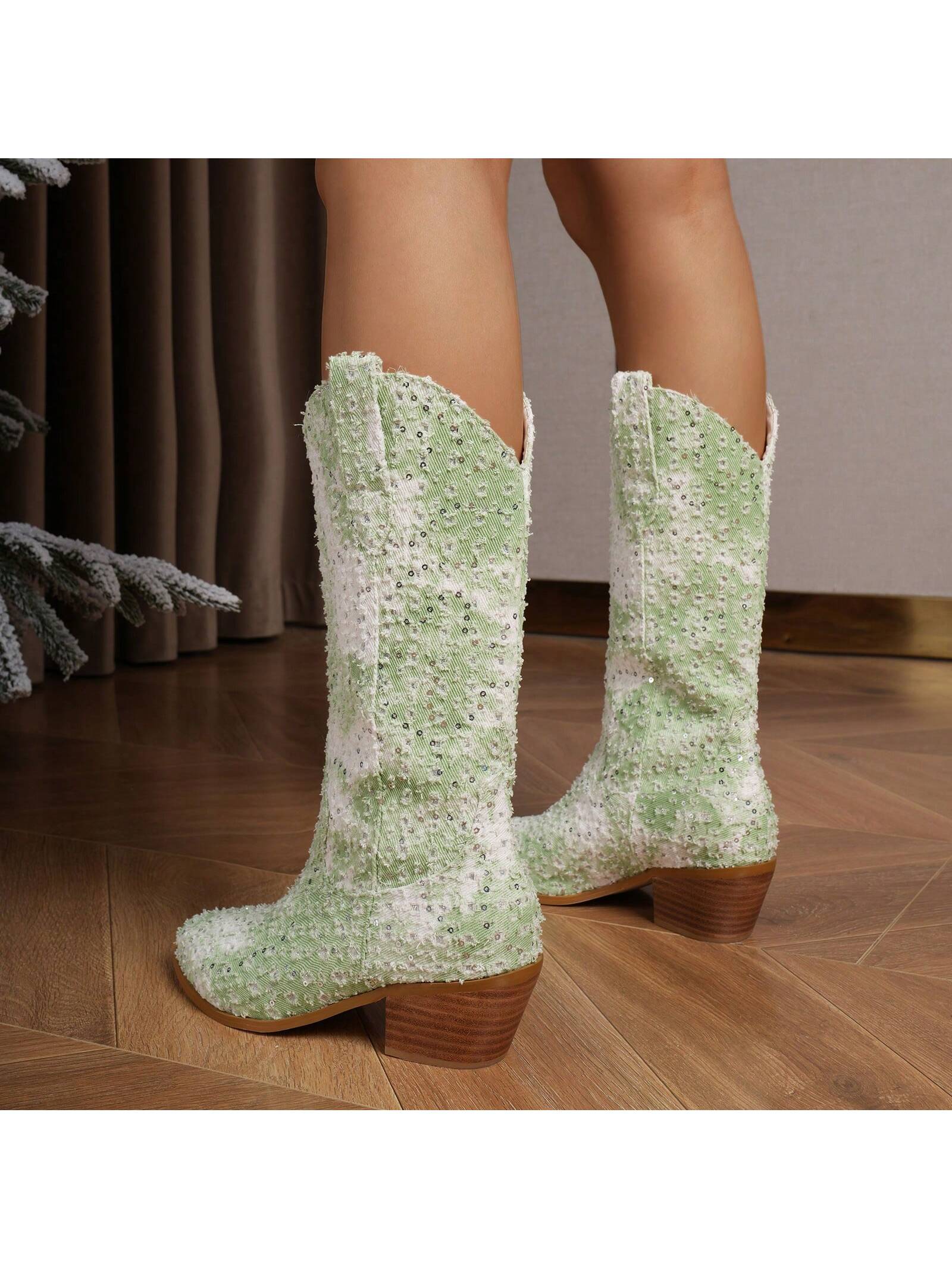 In Green Women Fashion Boots