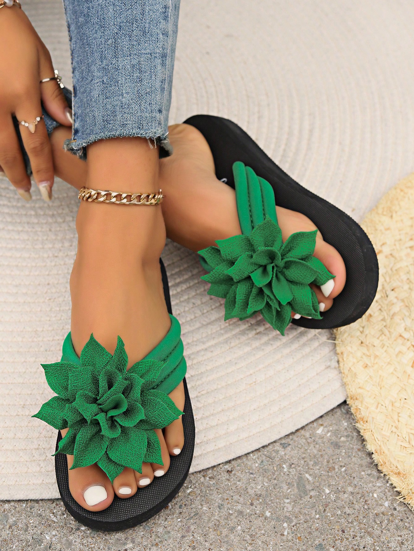 In Green Women Flip-Flops