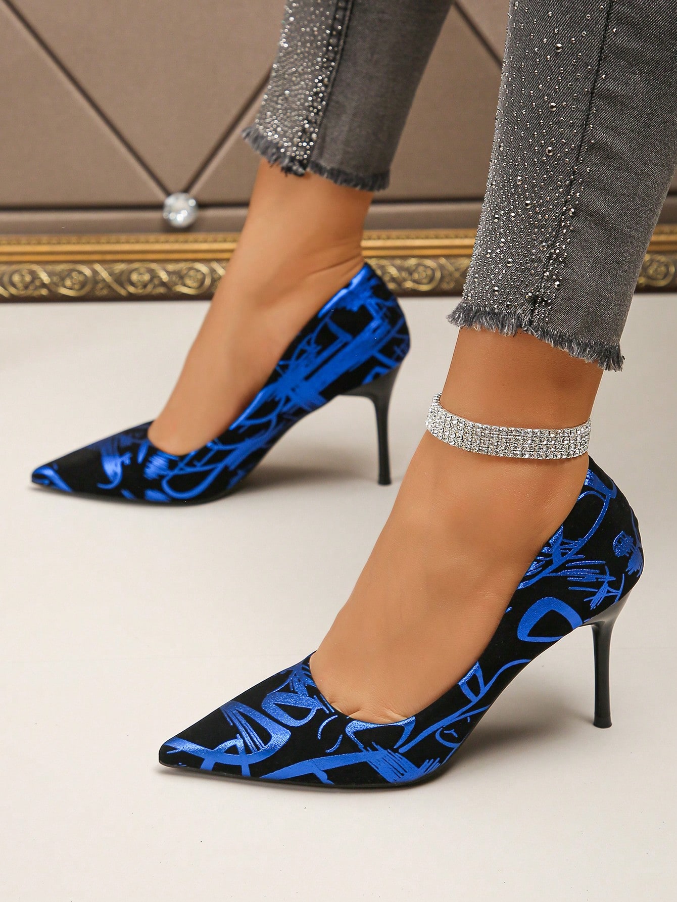 In Blue Women Pumps