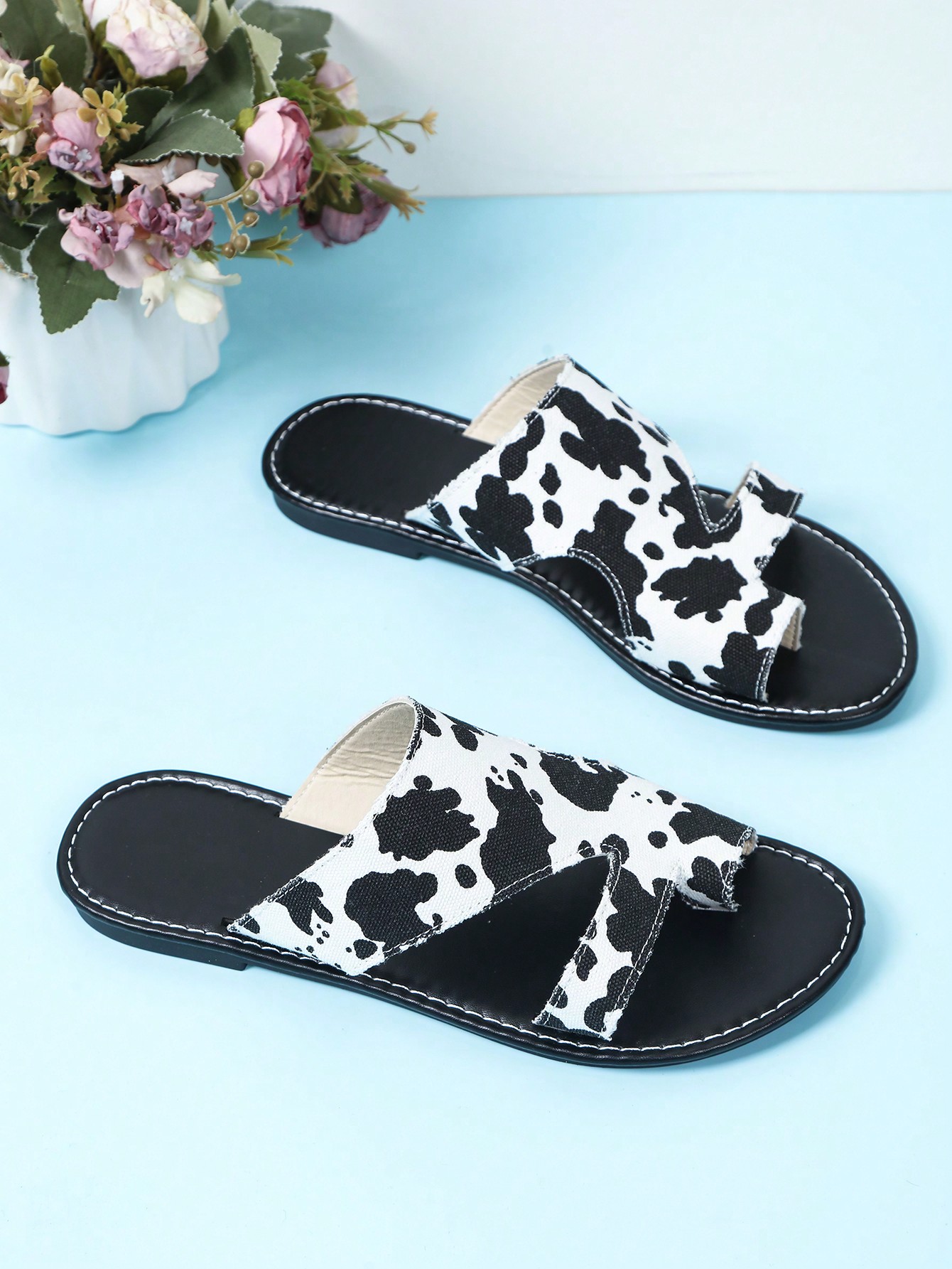 In Black and White Women Sandals