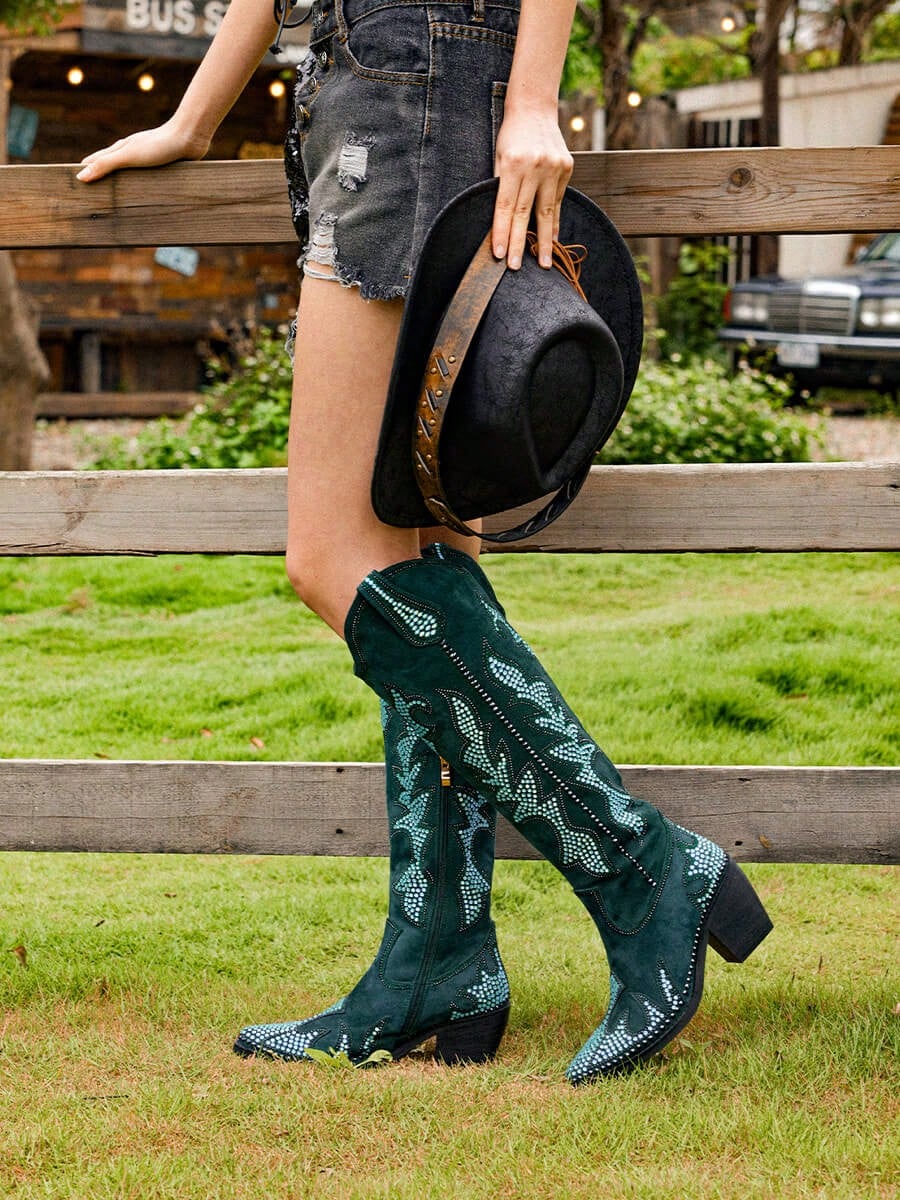 In Green Women Fashion Boots