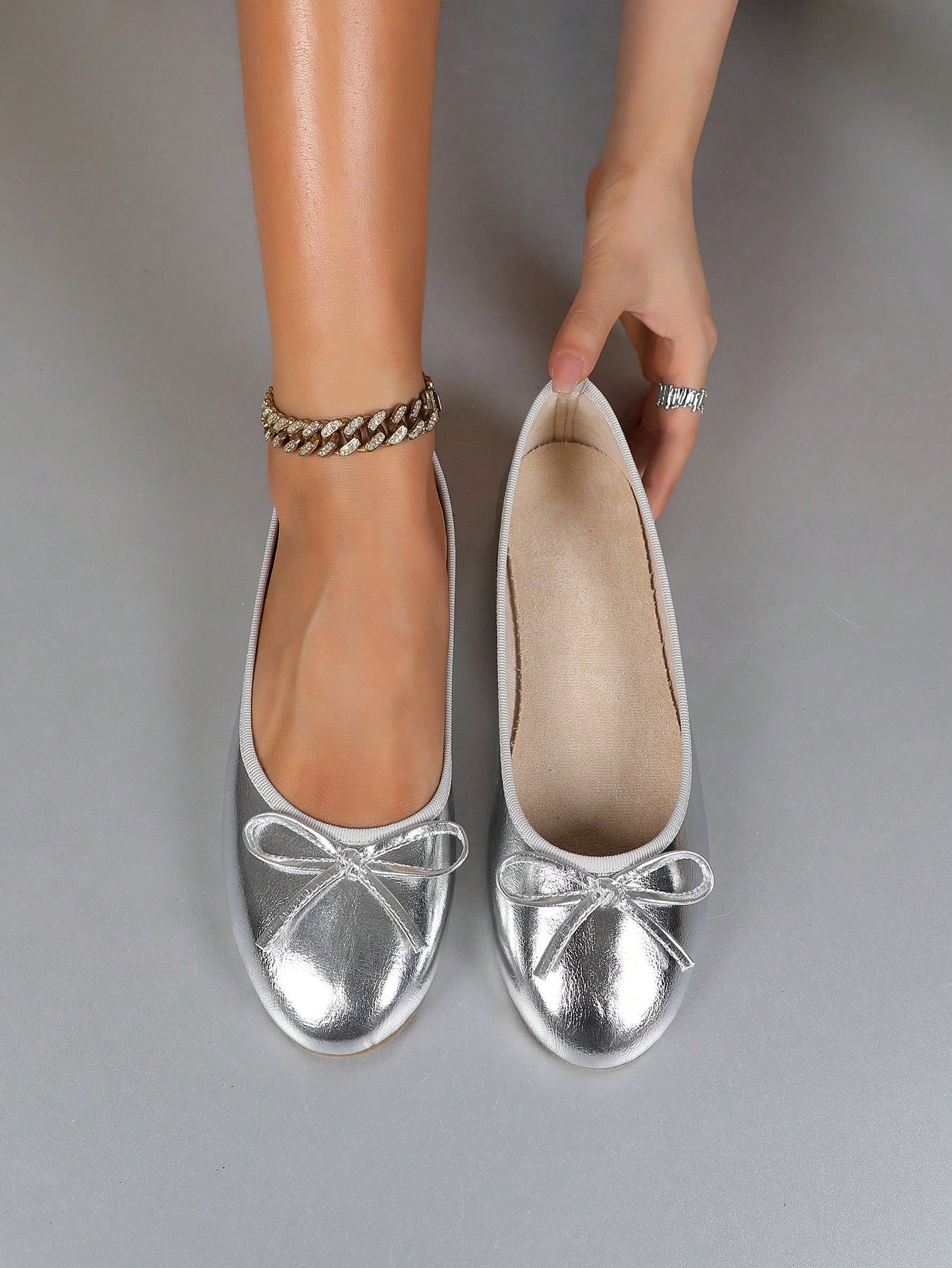 In Silver Women Flats