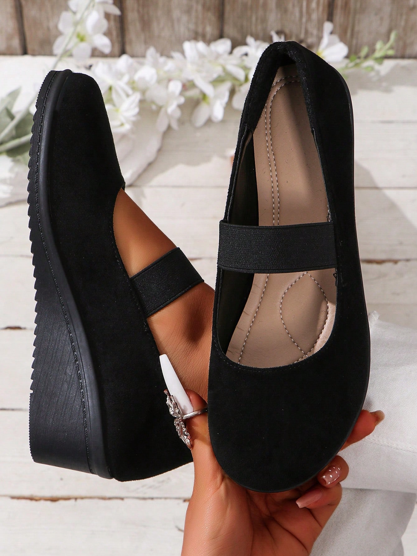 In Black Women Wedges & Flatform