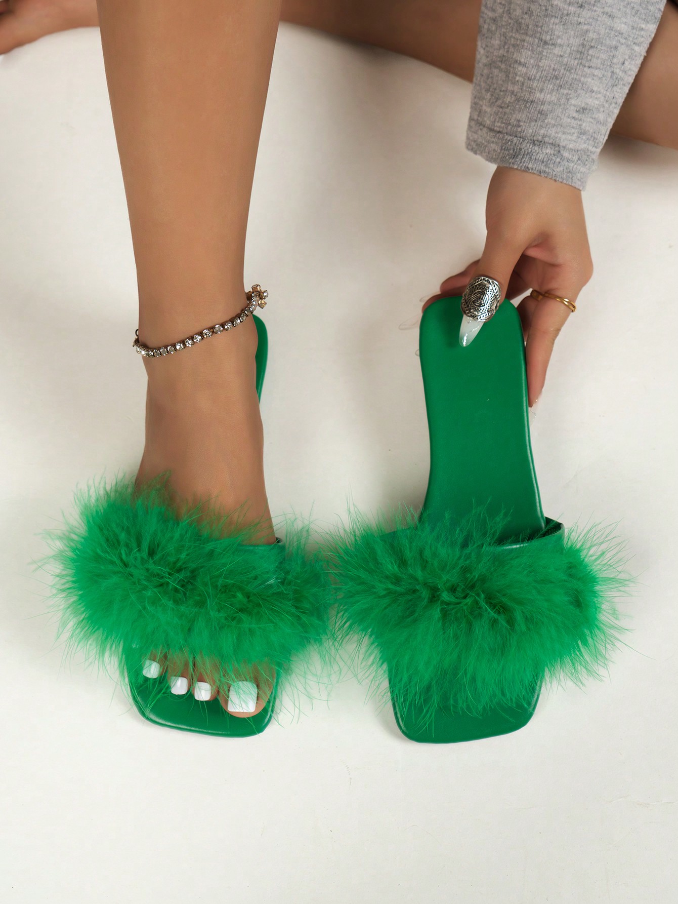 In Green Women Flat Sandals