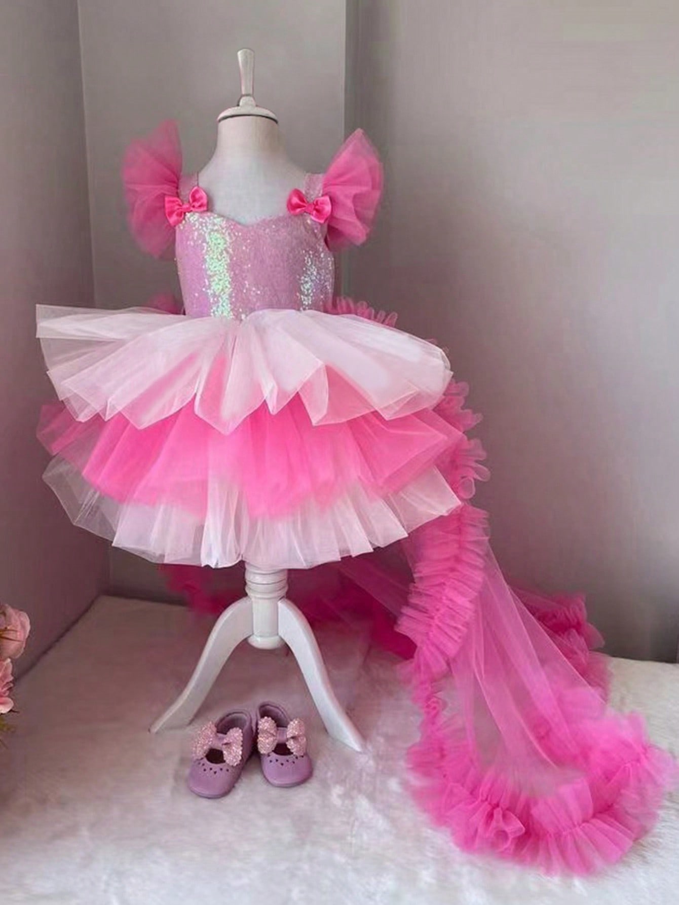 Young Girls Partywear