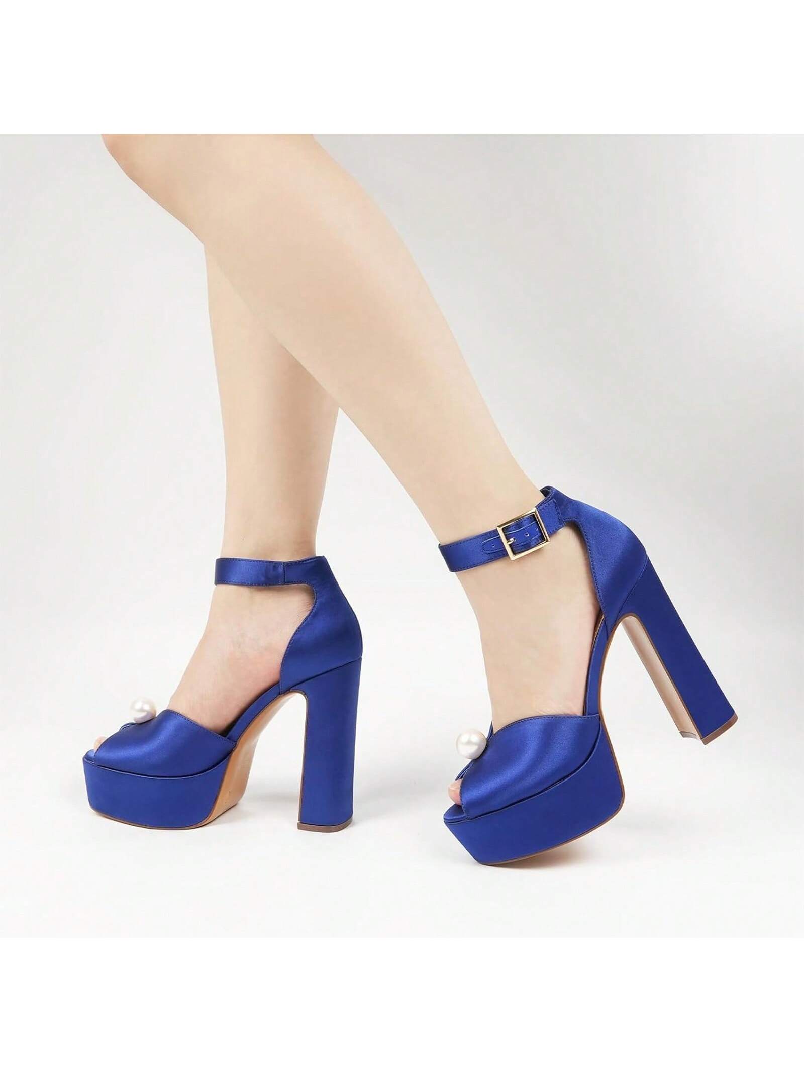 In Royal Blue Women Pumps