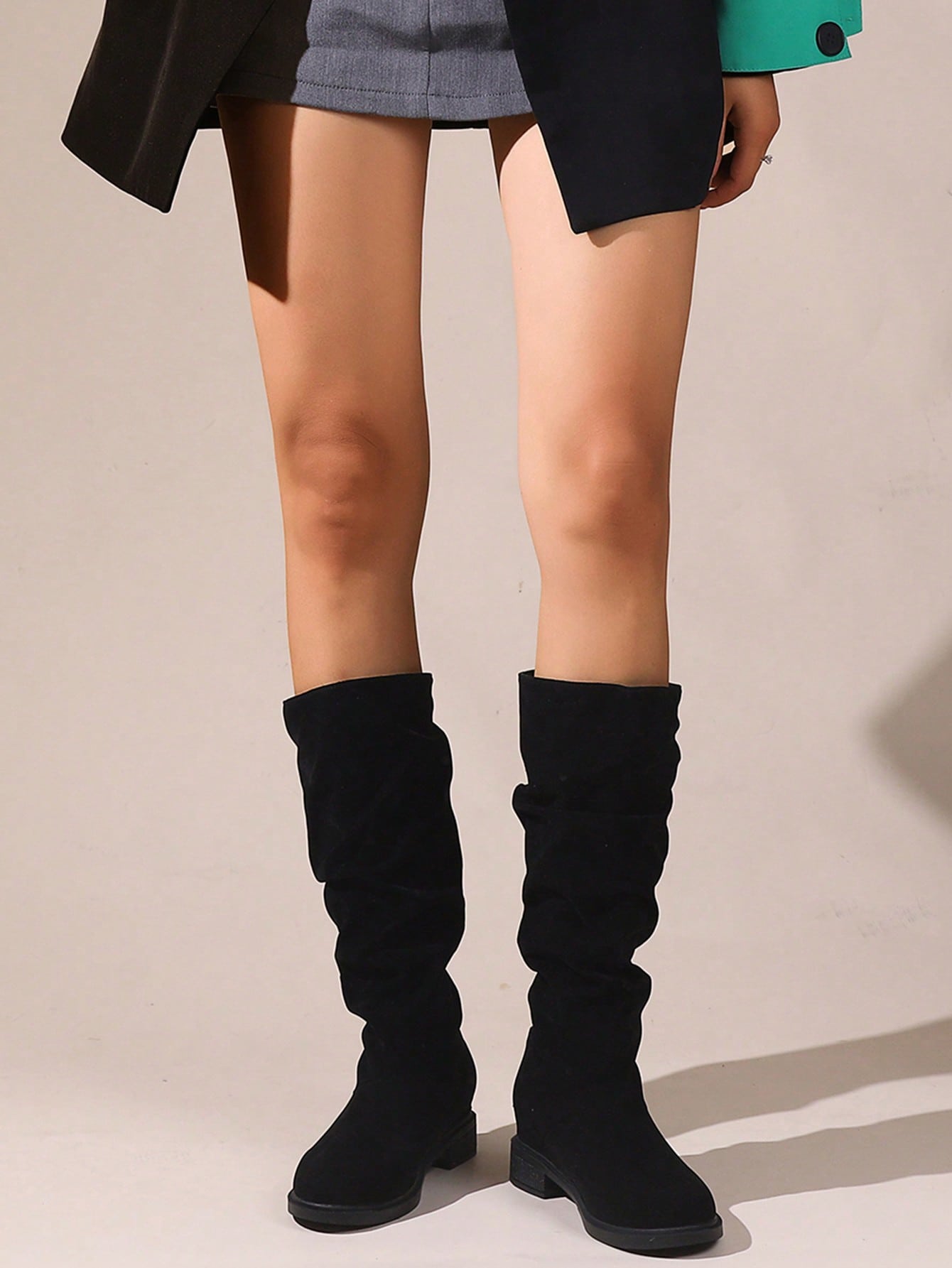 In Black Women Mid-Calf Boots