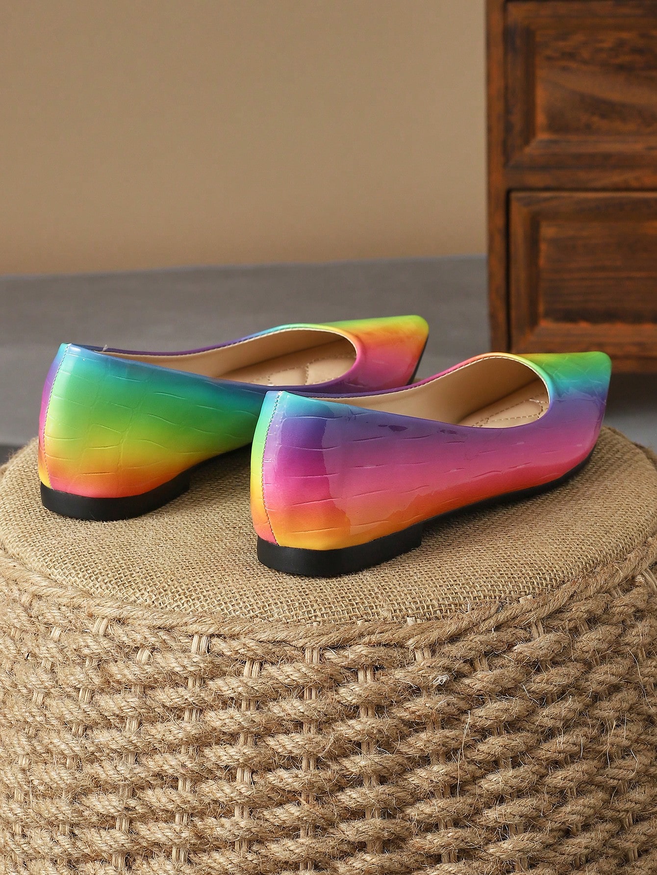 In Multicolor Women Flats