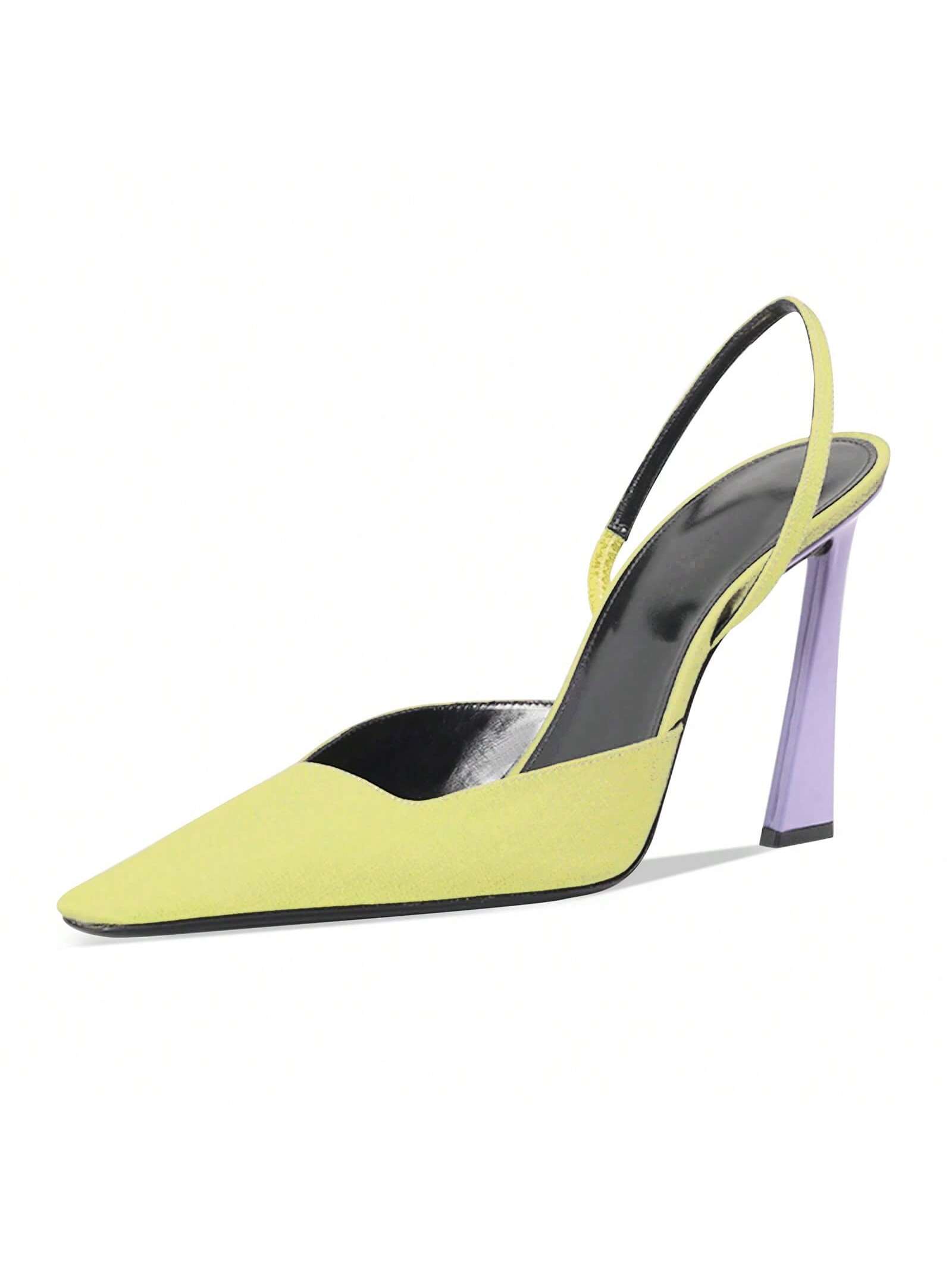 In Yellow Women Pumps