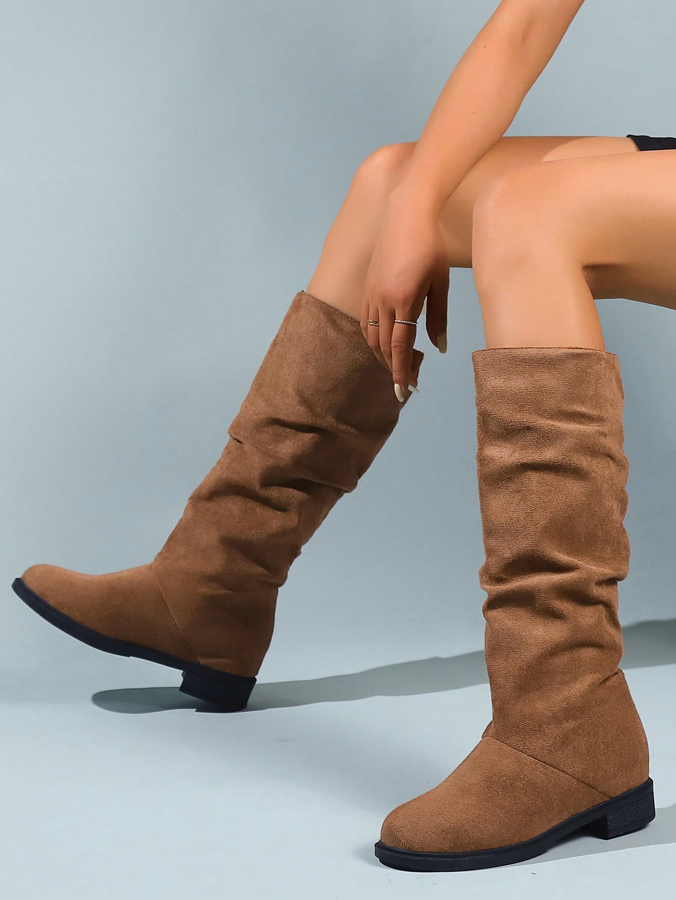 In Khaki Women Fashion Boots