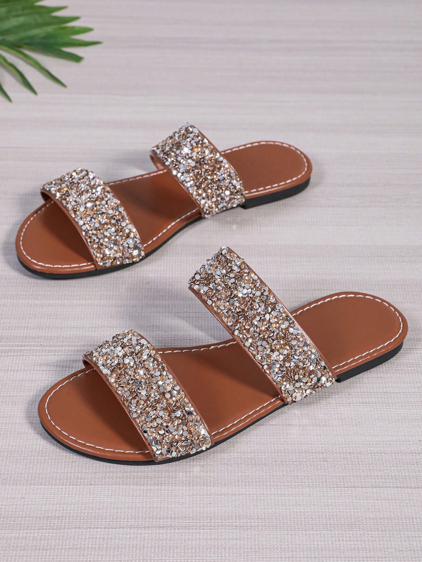 Teen Flat Sandals