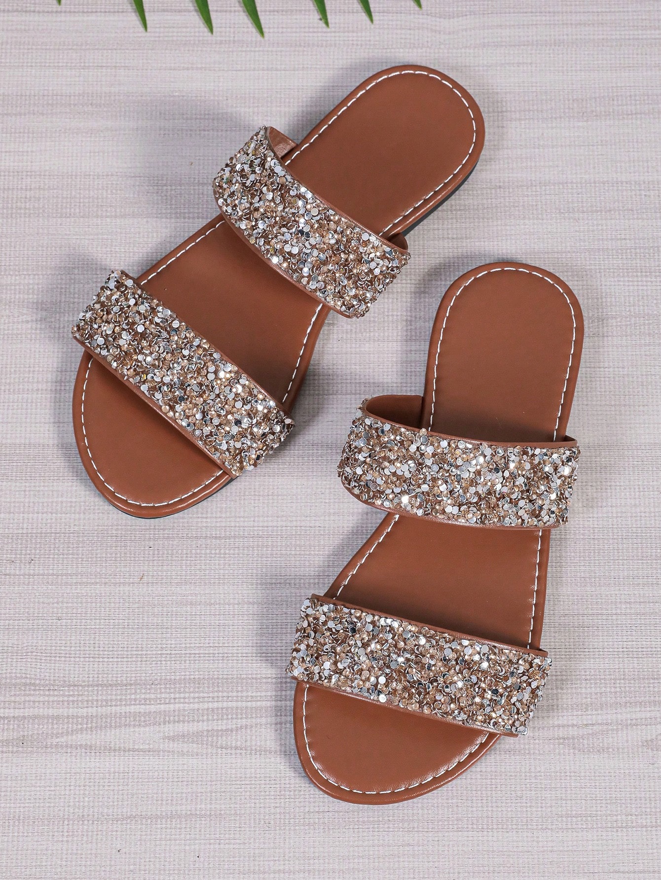 Teen Flat Sandals