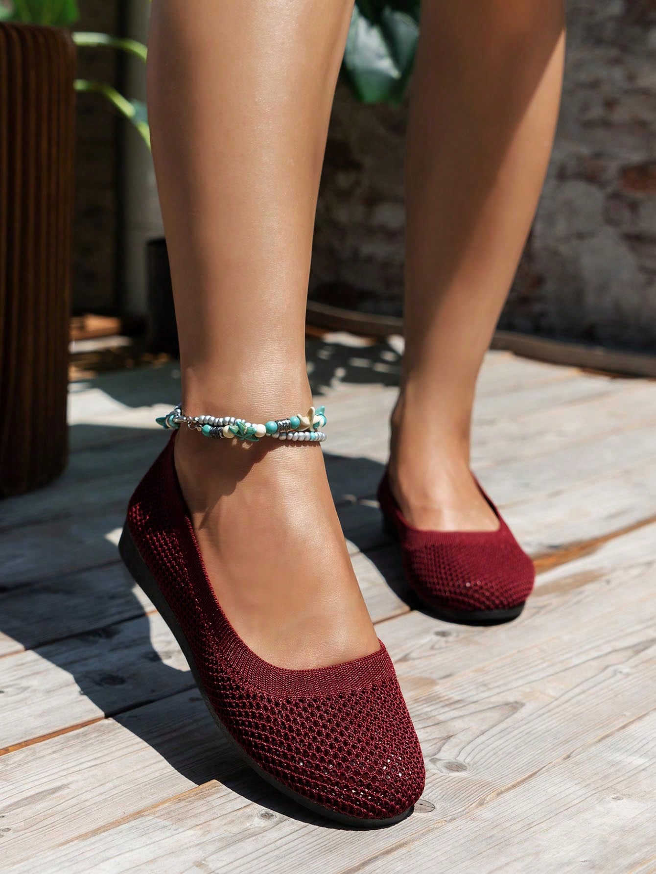 In Burgundy Women Flats