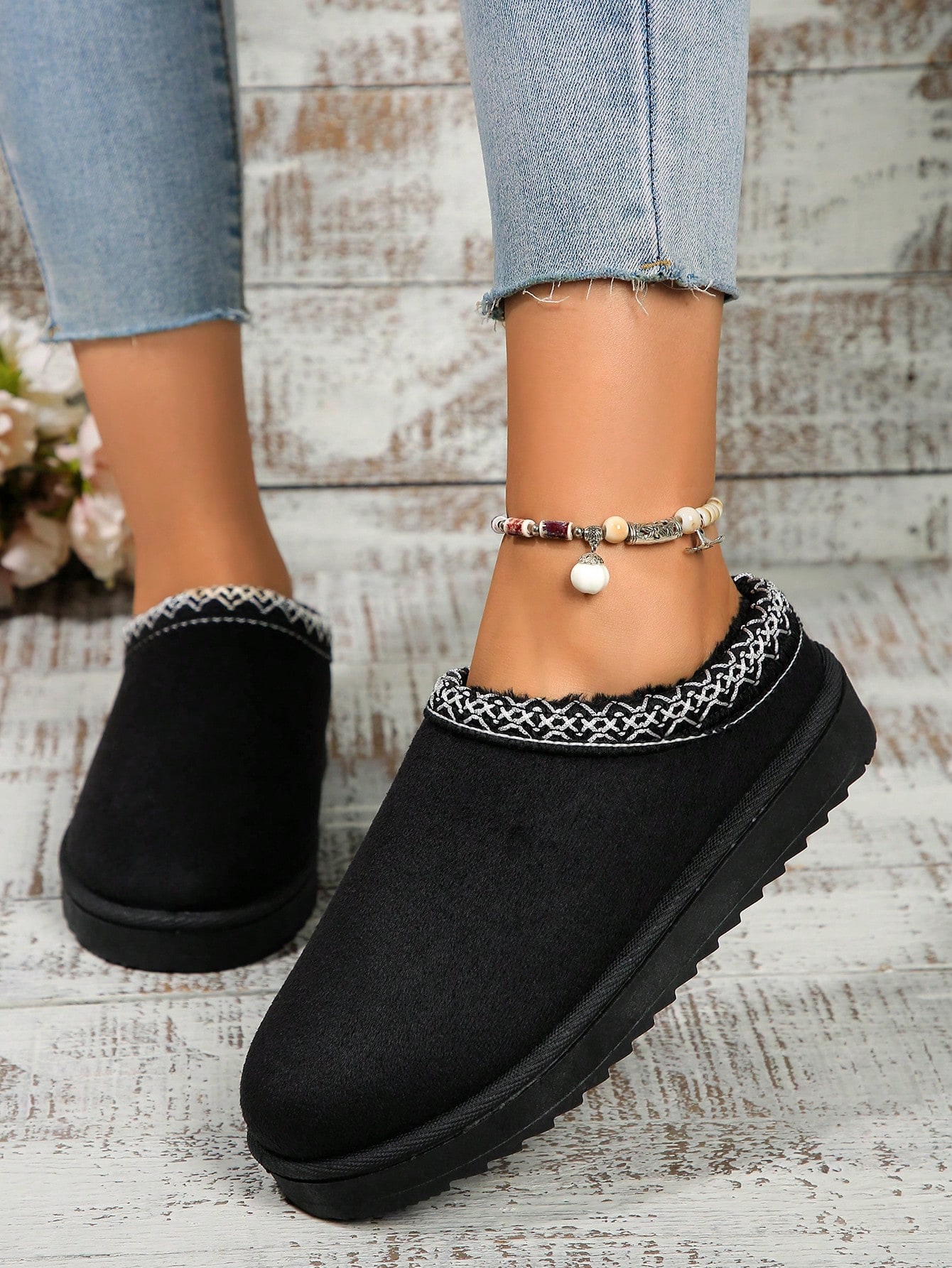 In Black Women Home Slippers