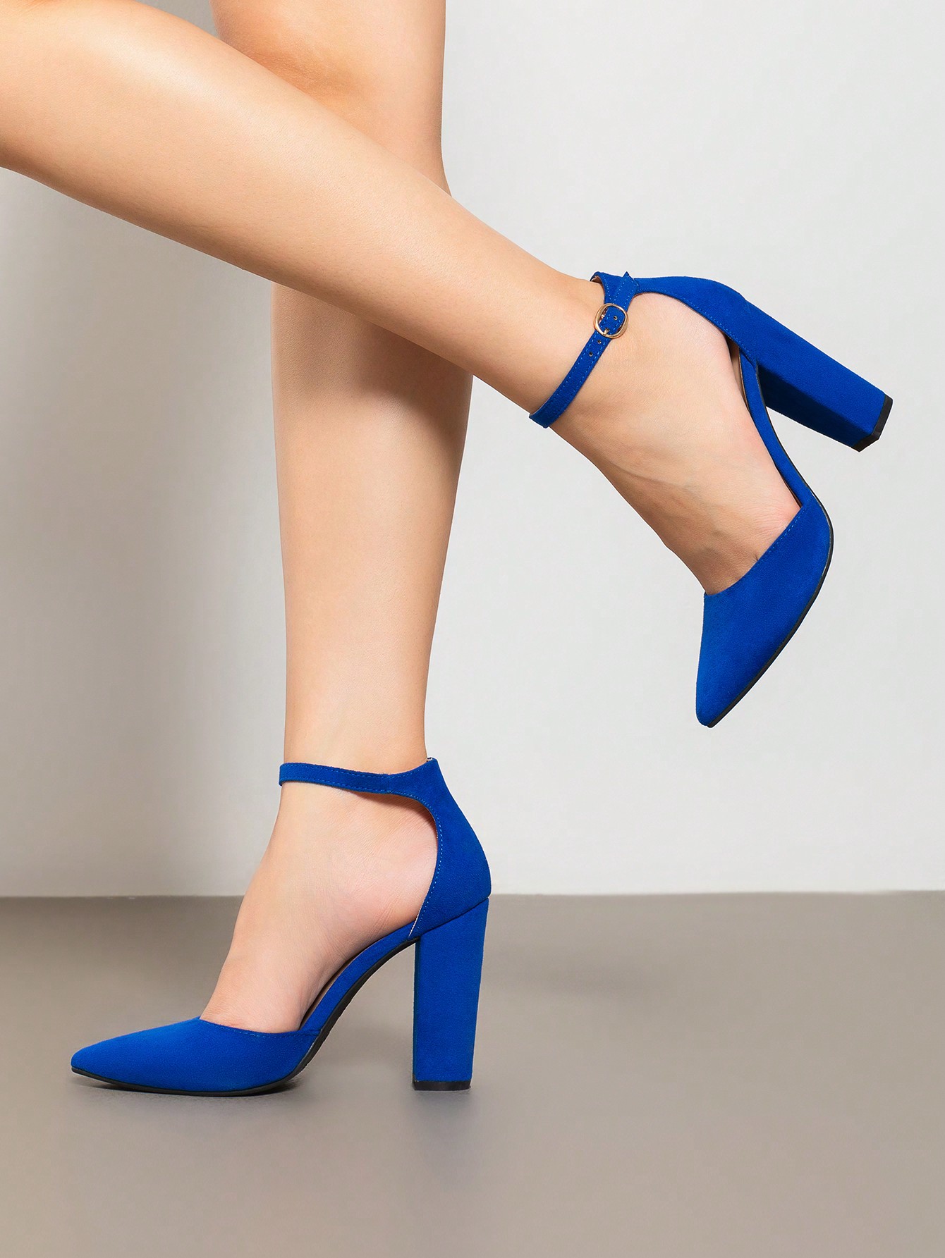 In Royal Blue Women Pumps