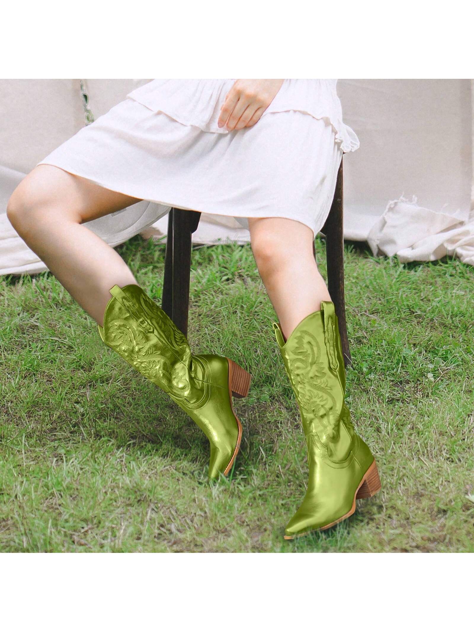 In Green Women Fashion Boots