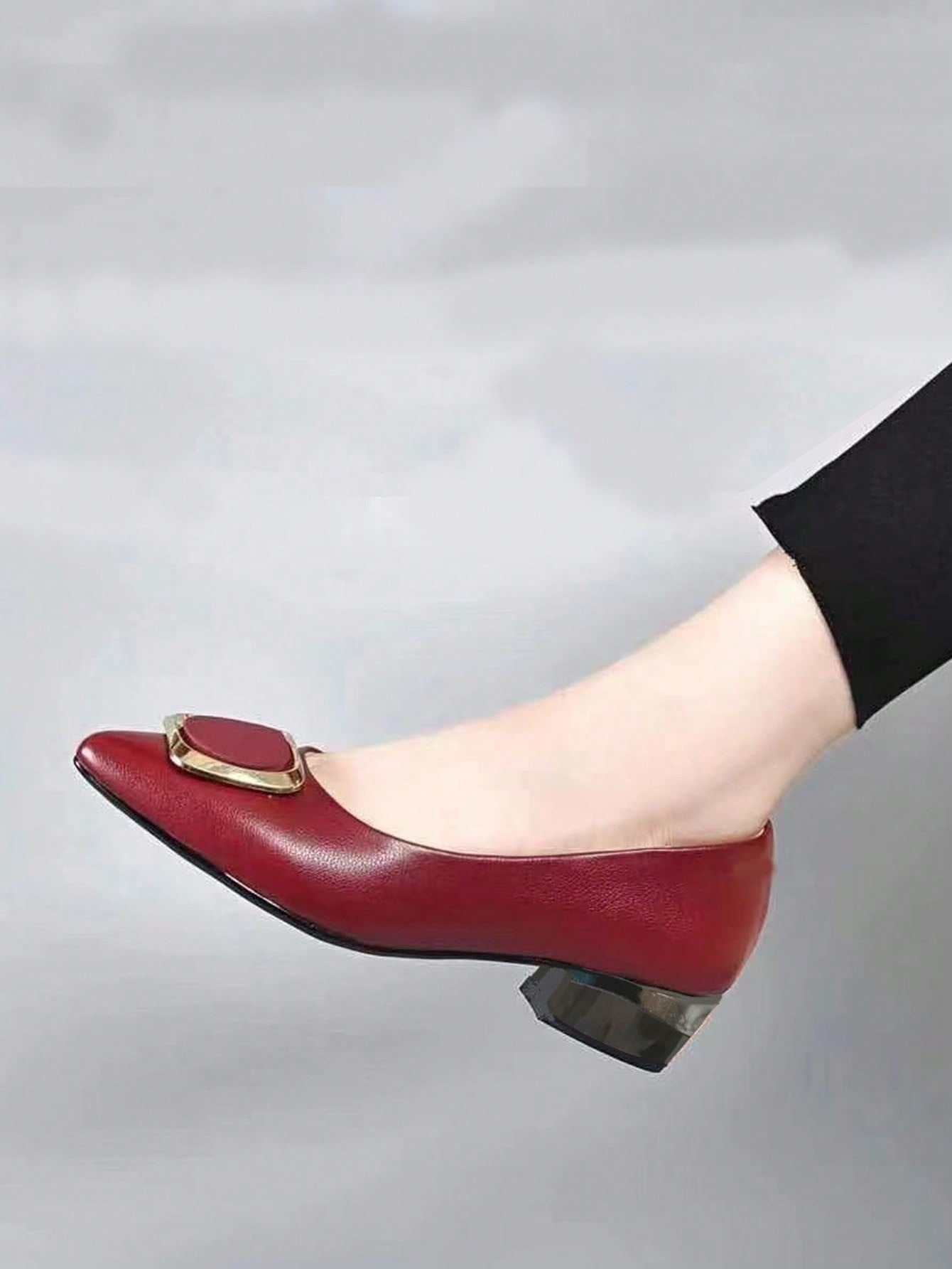 In Burgundy Women Pumps