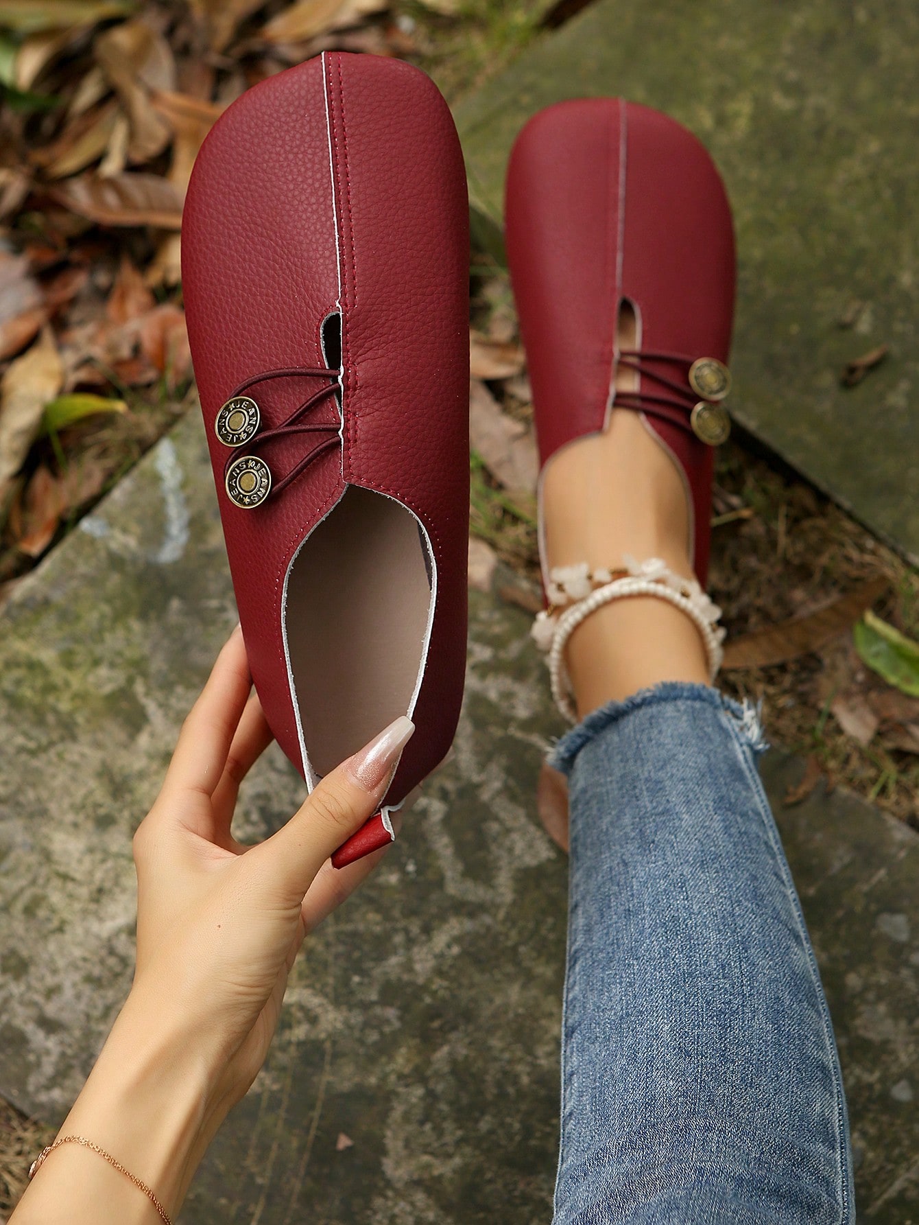 In Burgundy Women Flats