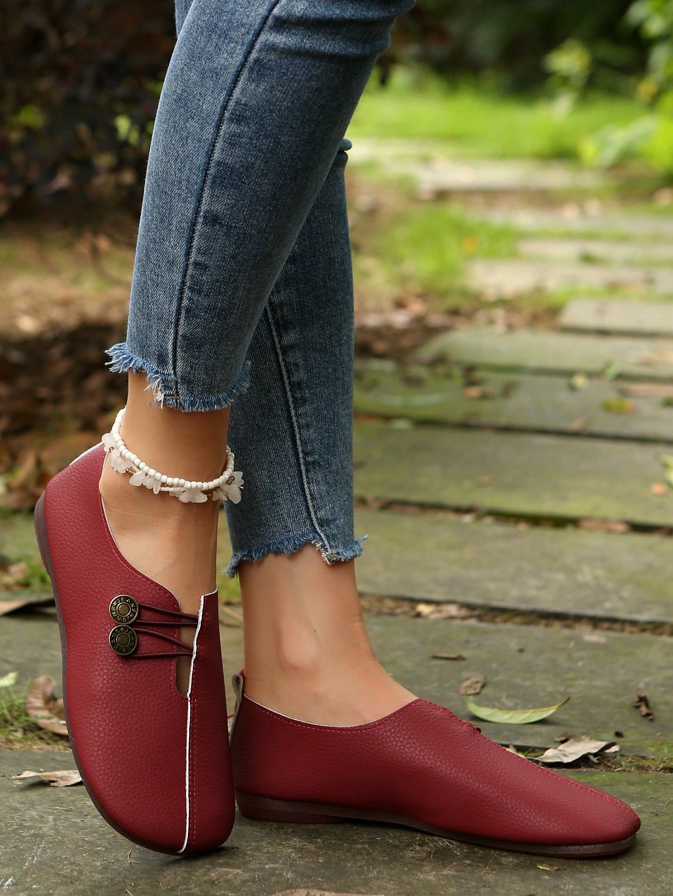 In Burgundy Women Flats