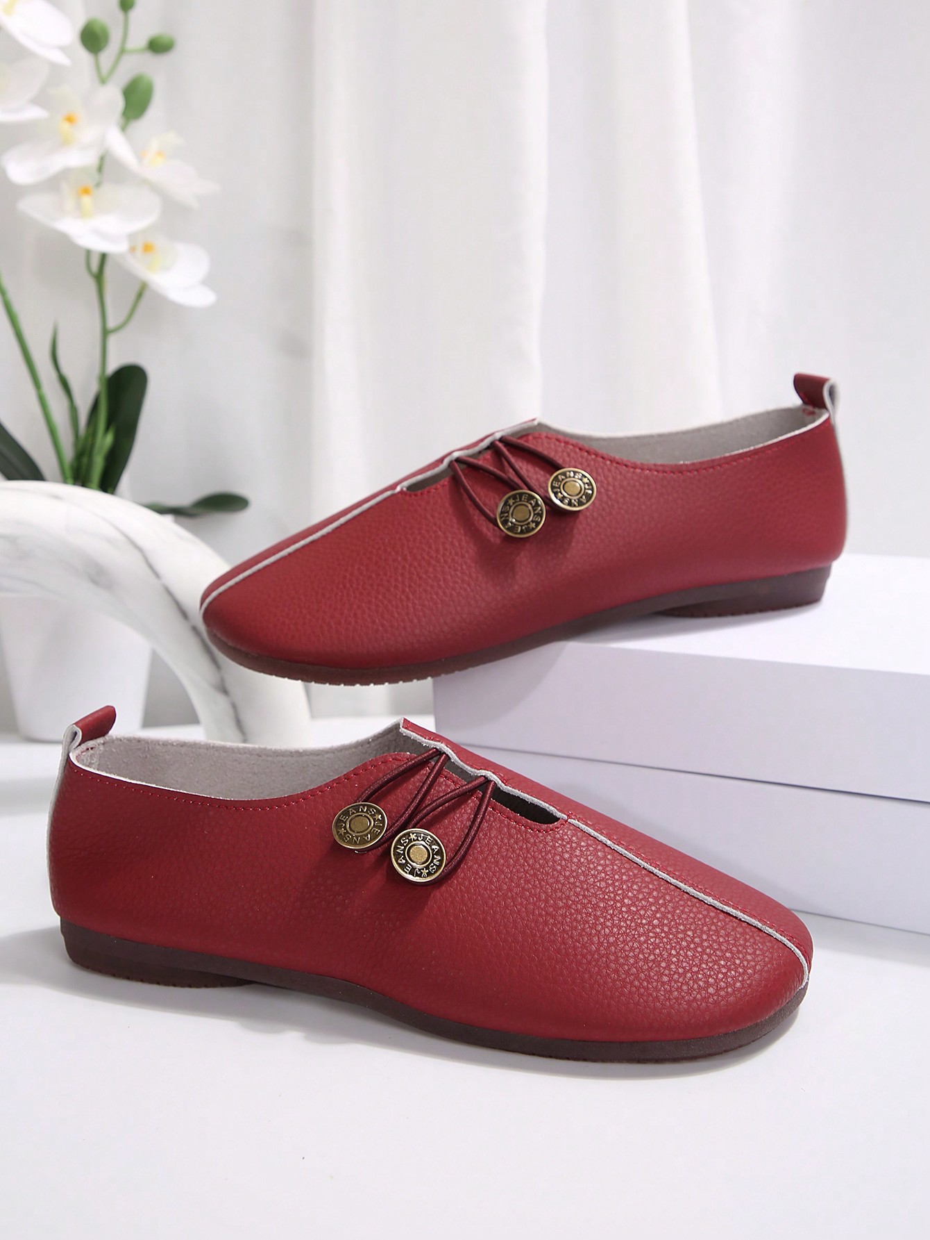 In Burgundy Women Flats