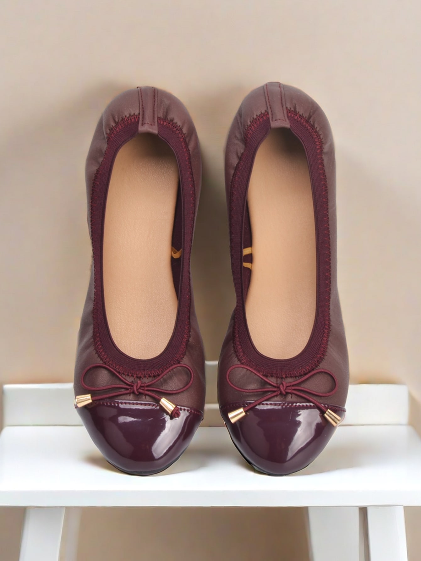 In Burgundy Women Flats