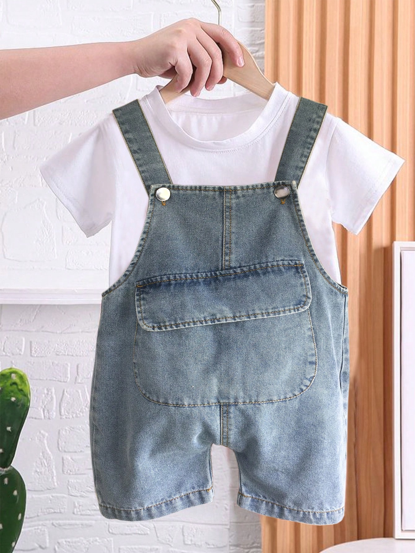 Young Girls Denim Overalls & Jumpsuits