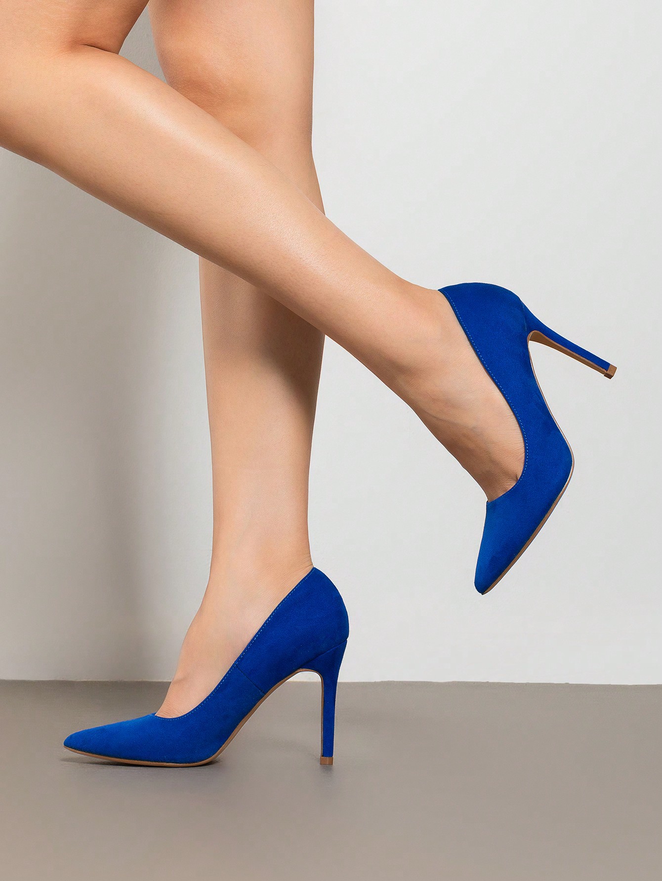 In Royal Blue Women Pumps