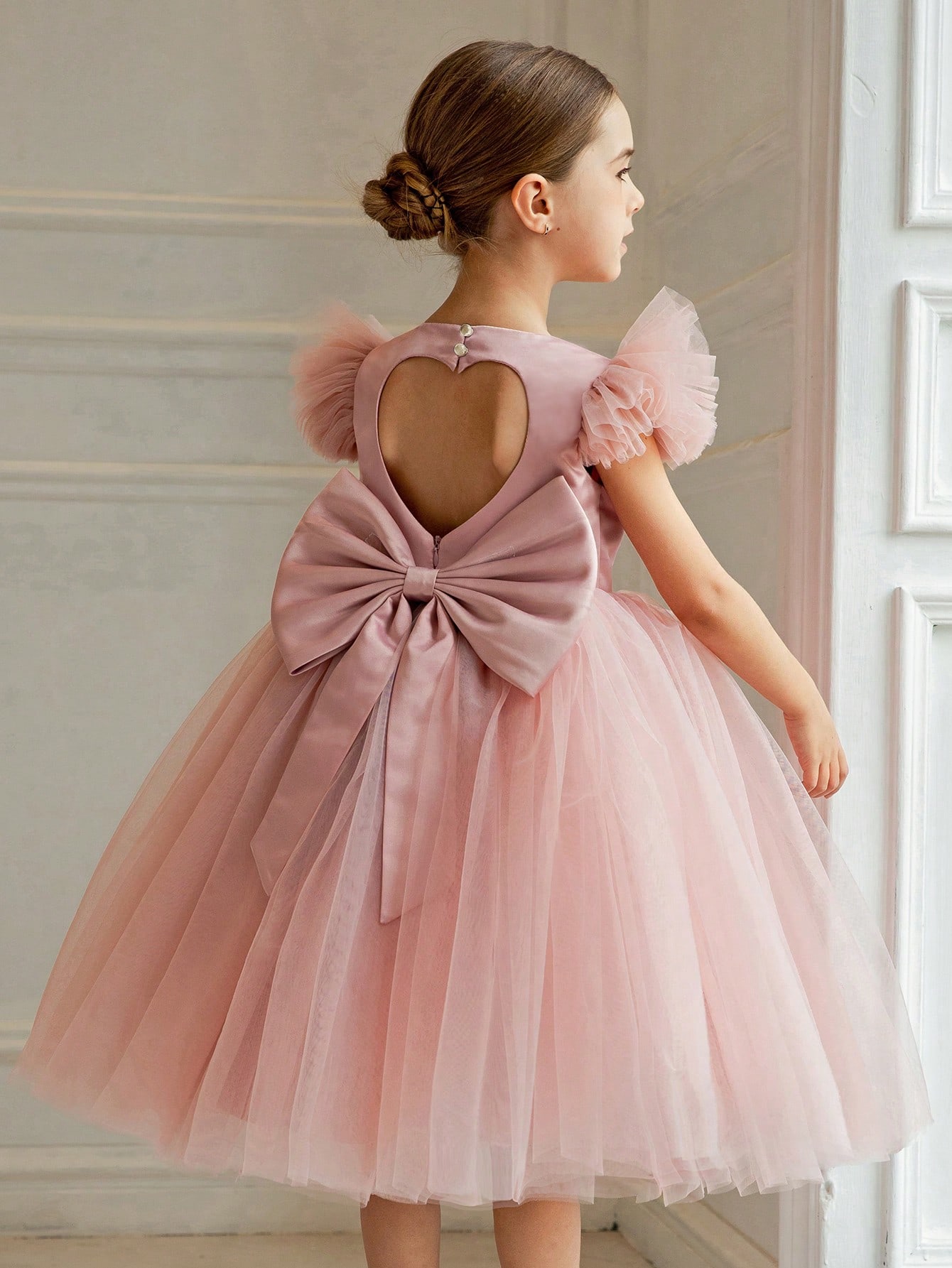 Young Girls Partywear