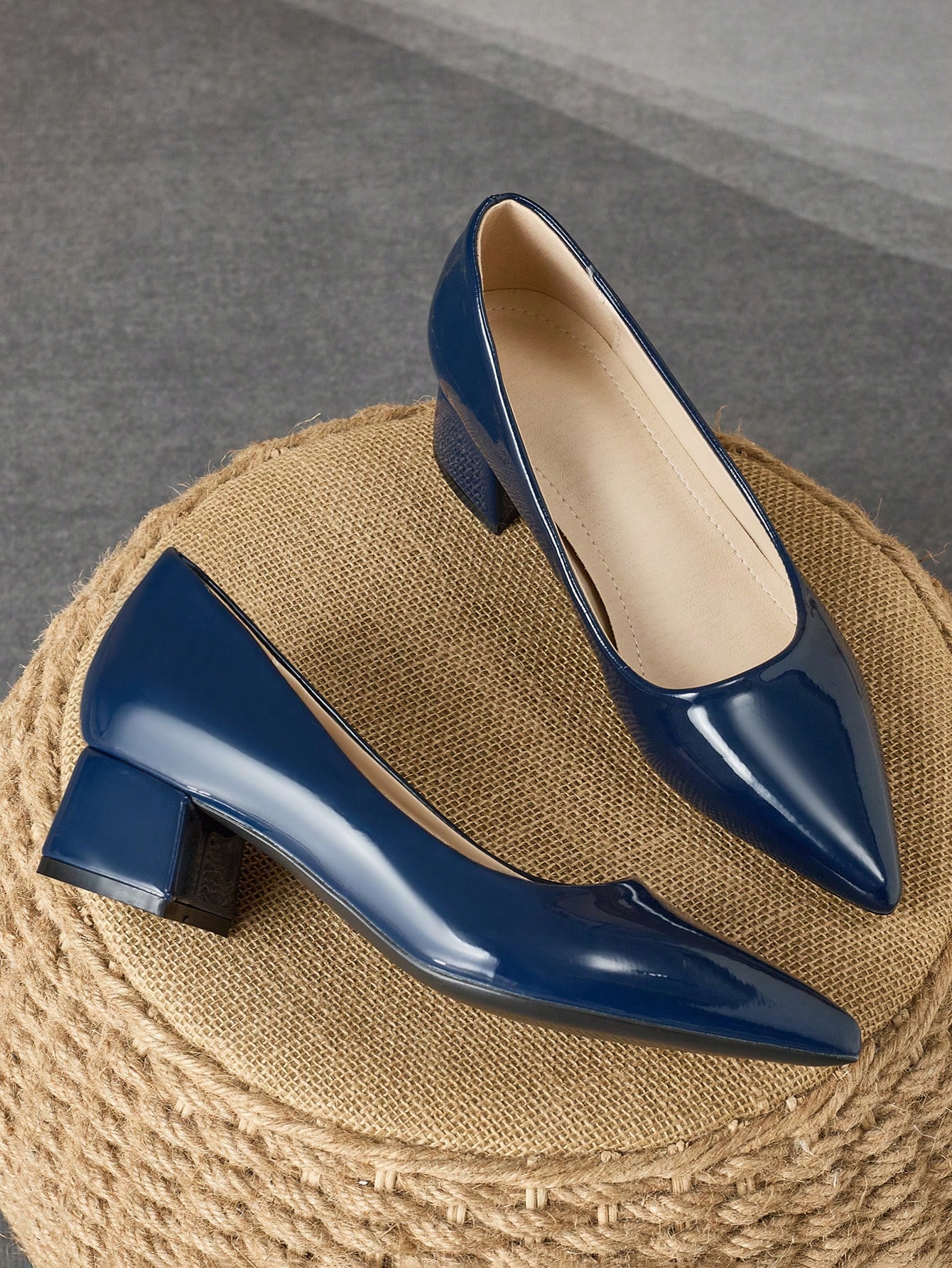 In Navy Blue Women Pumps