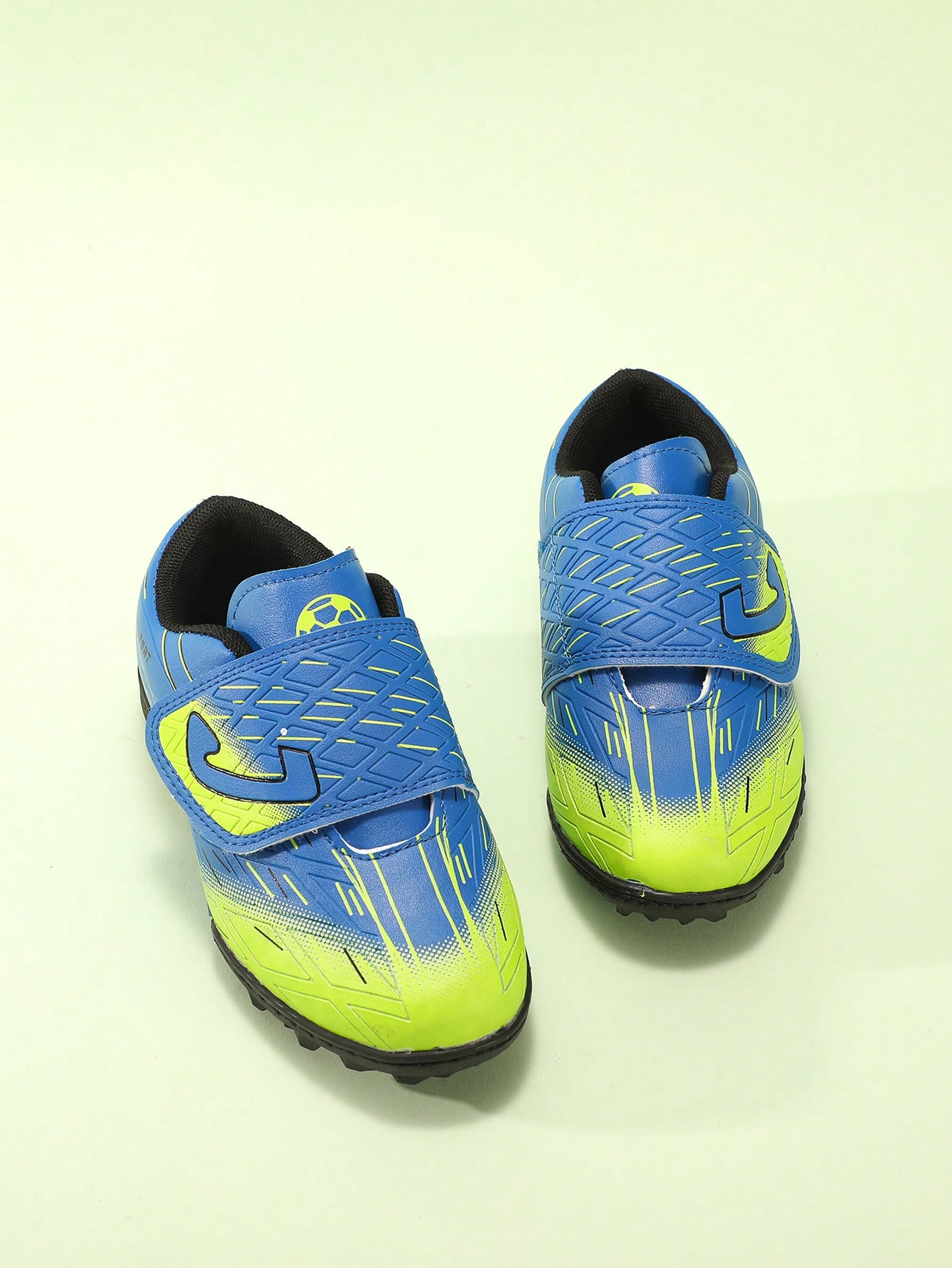 Kids Soccer Shoes