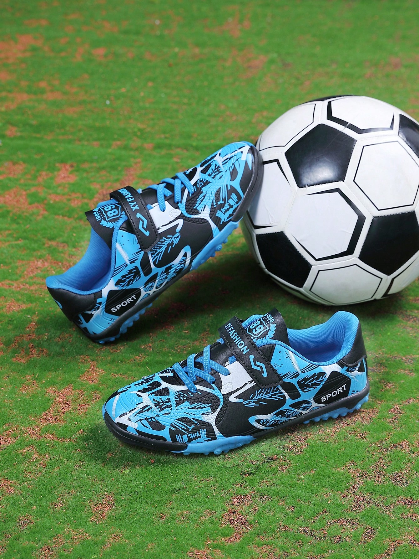 Kids Soccer Shoes