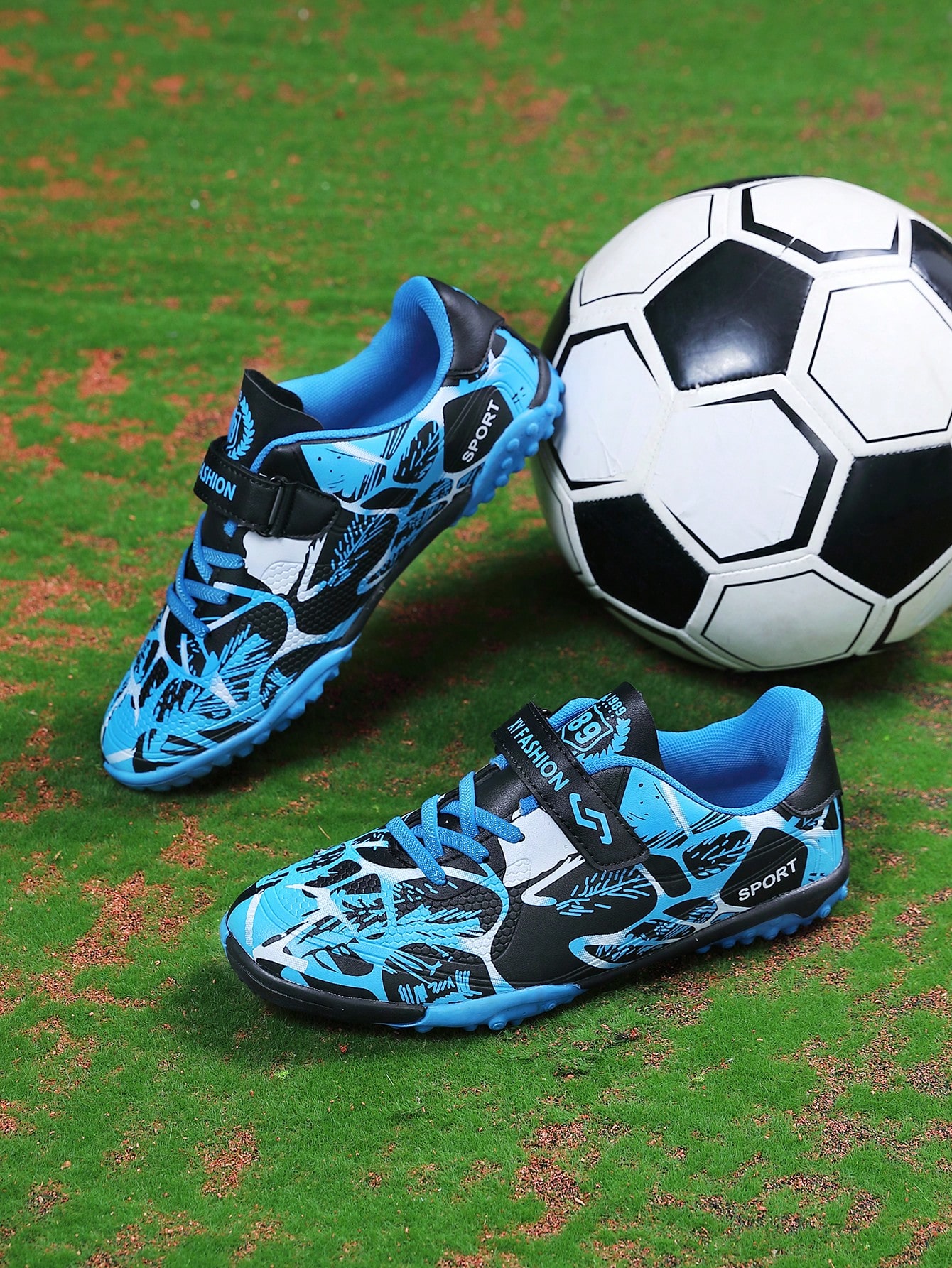 Kids Soccer Shoes