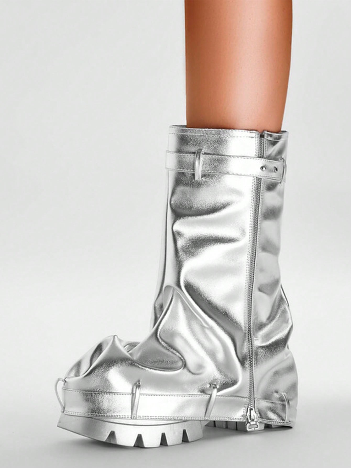 In Silver Women Fashion Boots