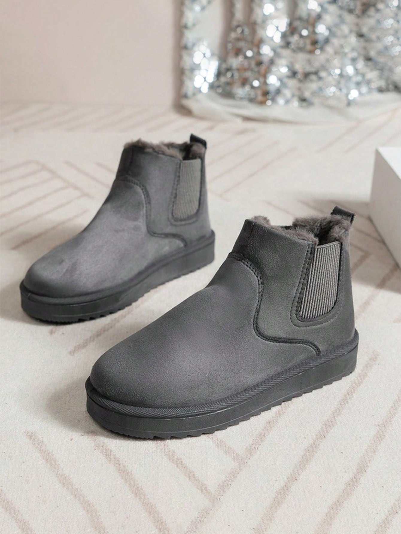 In Grey Women Ankle Boots & Booties