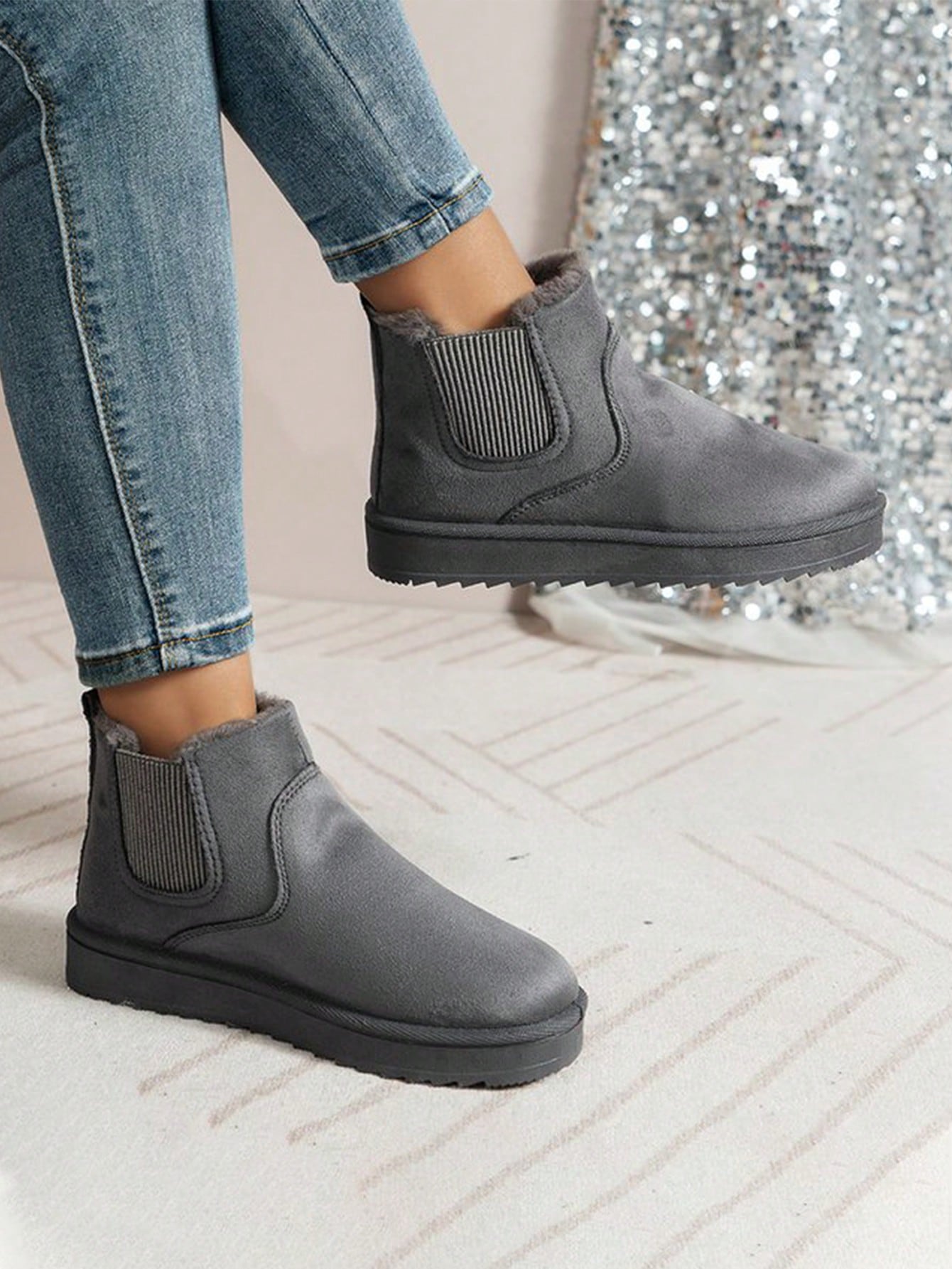 In Grey Women Ankle Boots & Booties