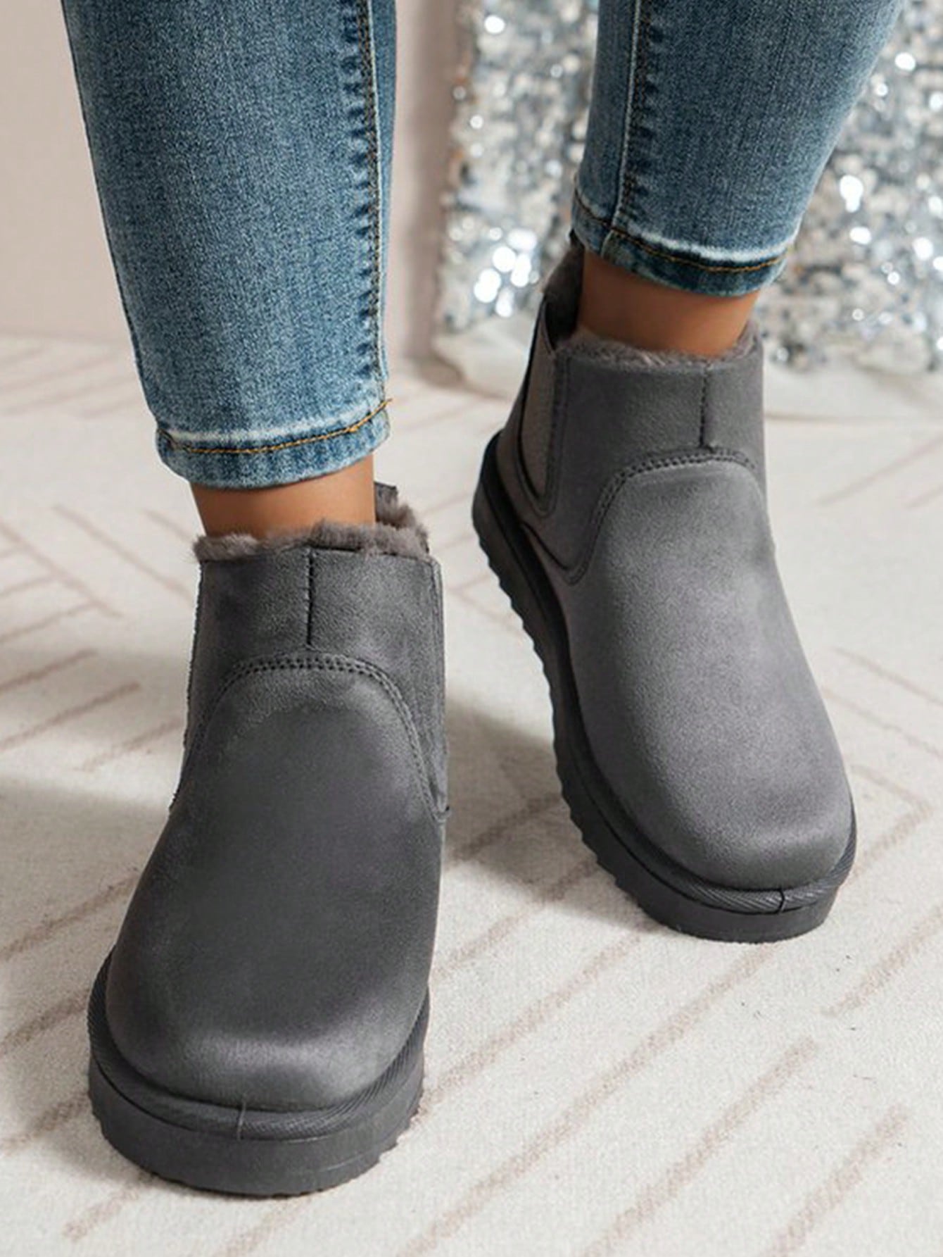 In Grey Women Ankle Boots & Booties