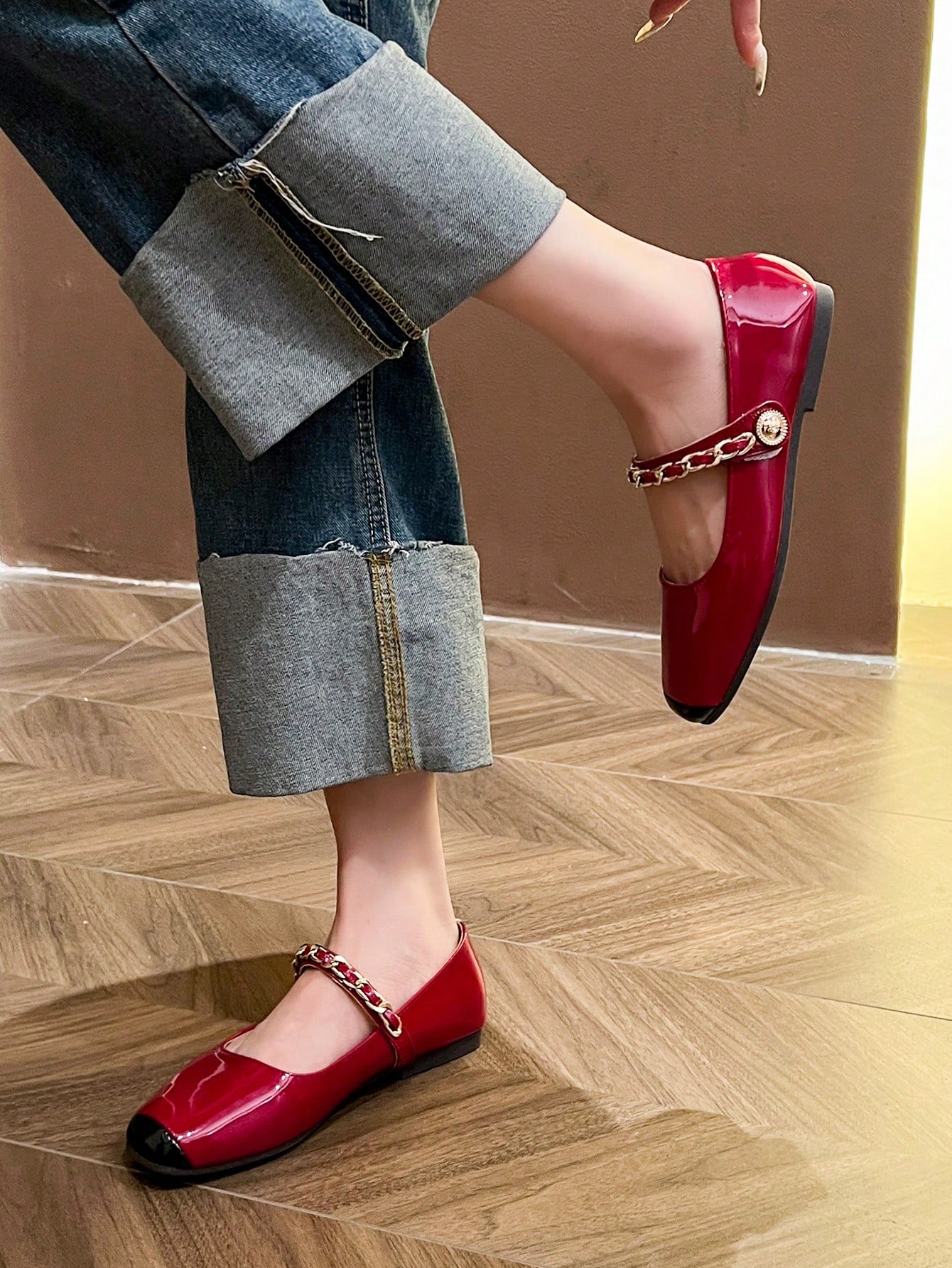 In Burgundy Women Flats