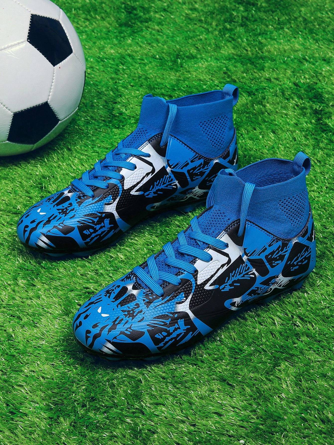 Kids Soccer Shoes