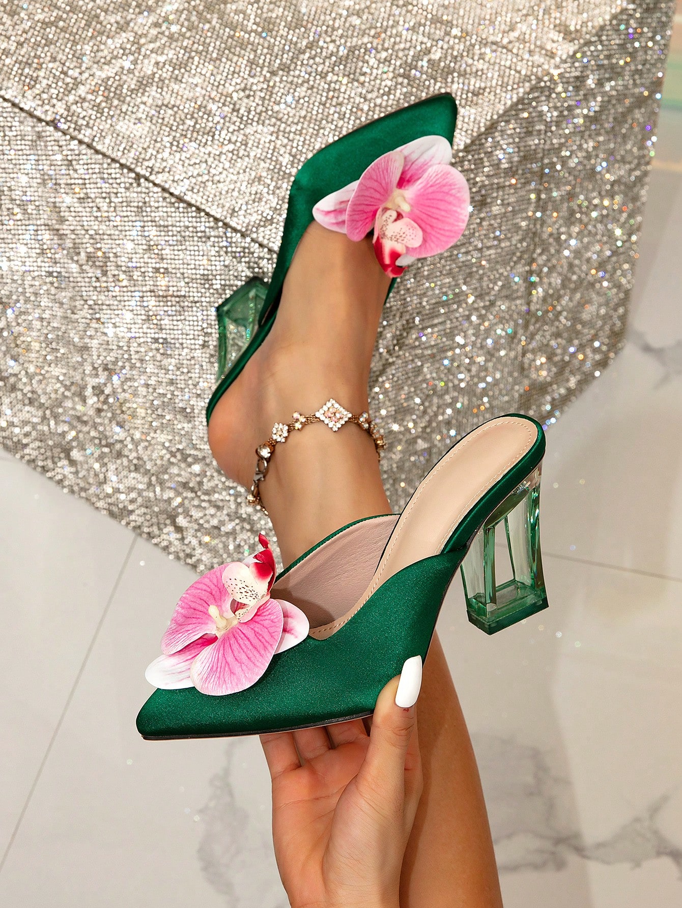 In Green Women Pumps