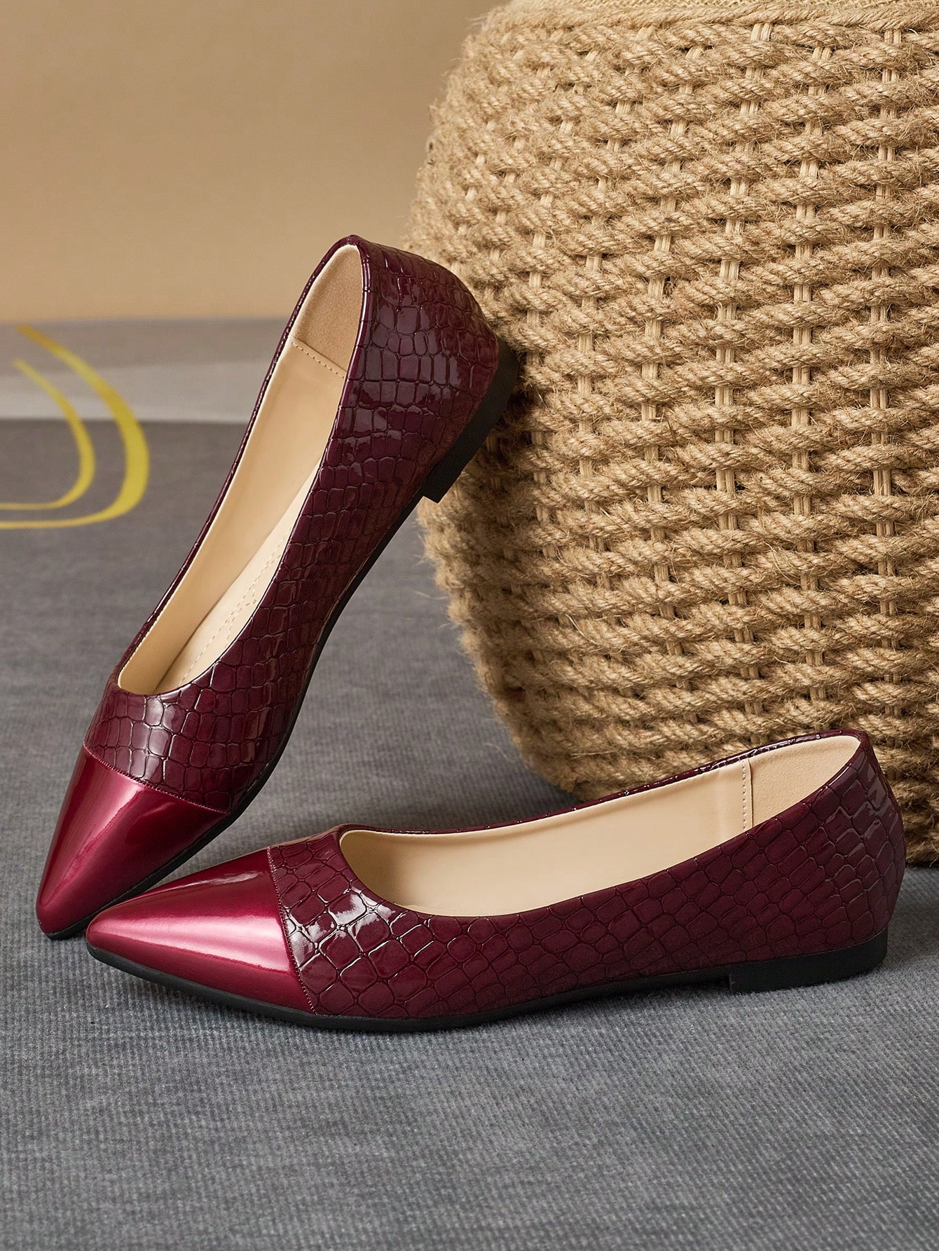 In Burgundy Women Flats