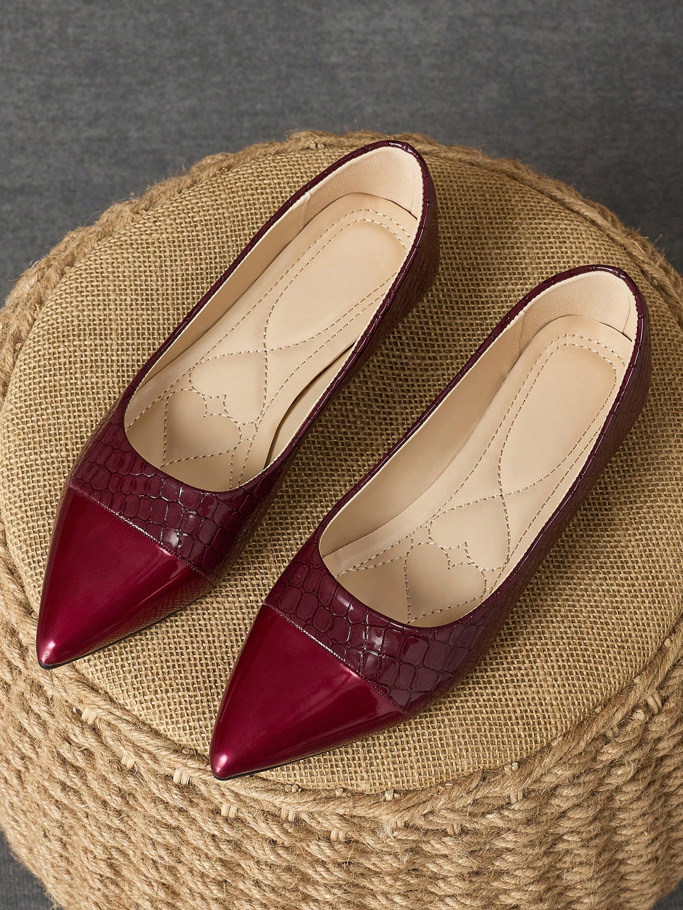 In Burgundy Women Flats