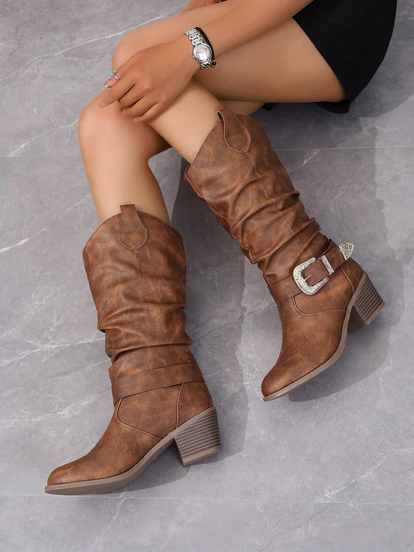 In Brown Women Mid-Calf Boots