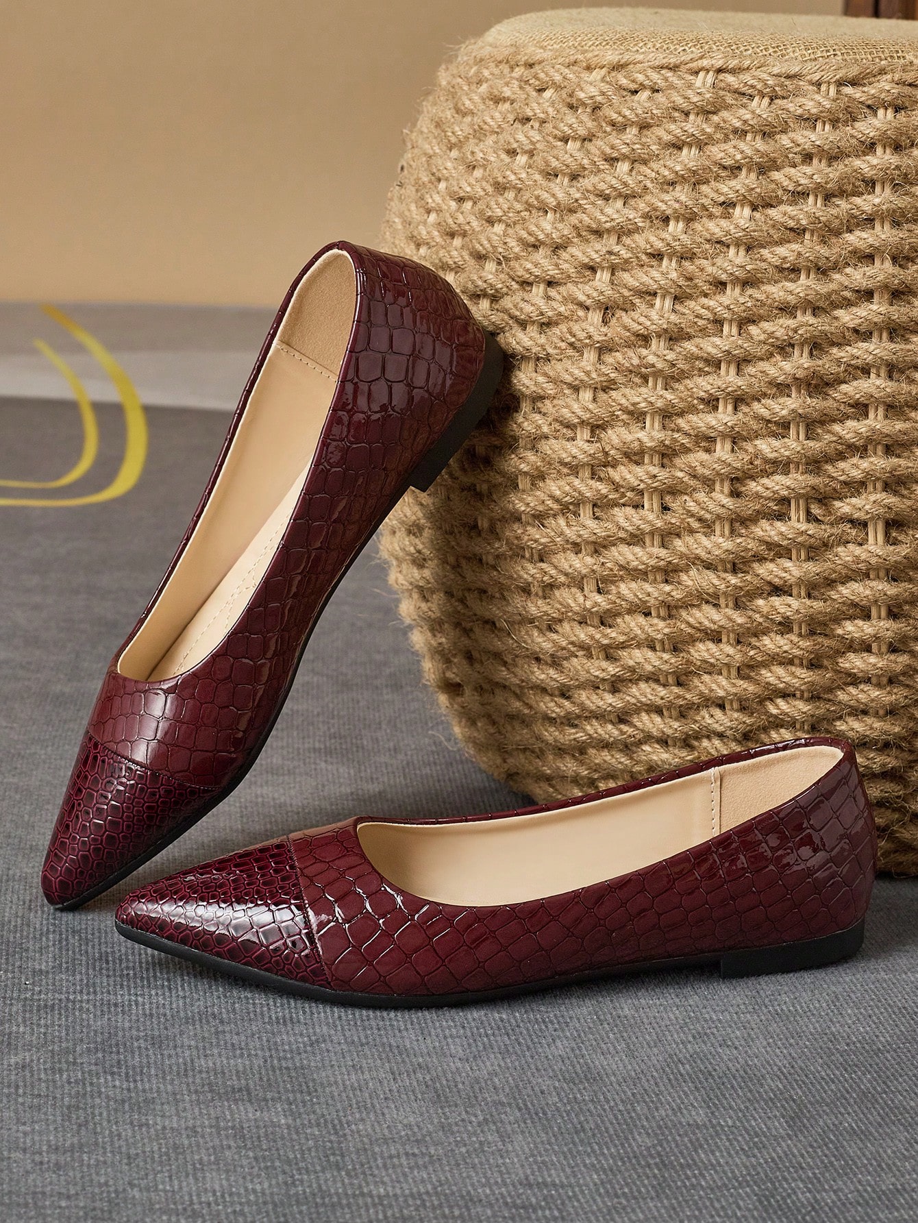 In Burgundy Women Flats