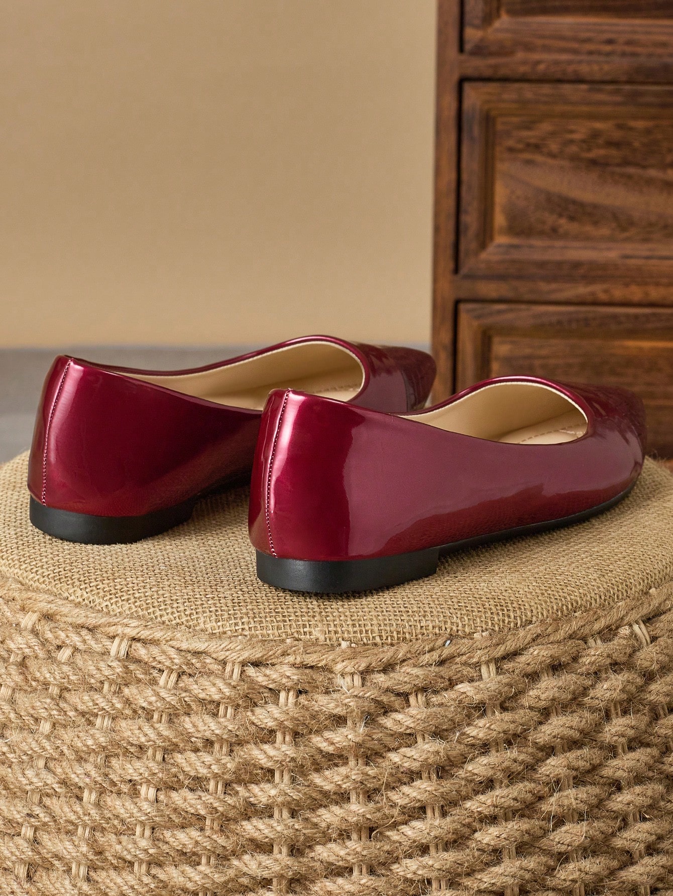 In Burgundy Women Flats