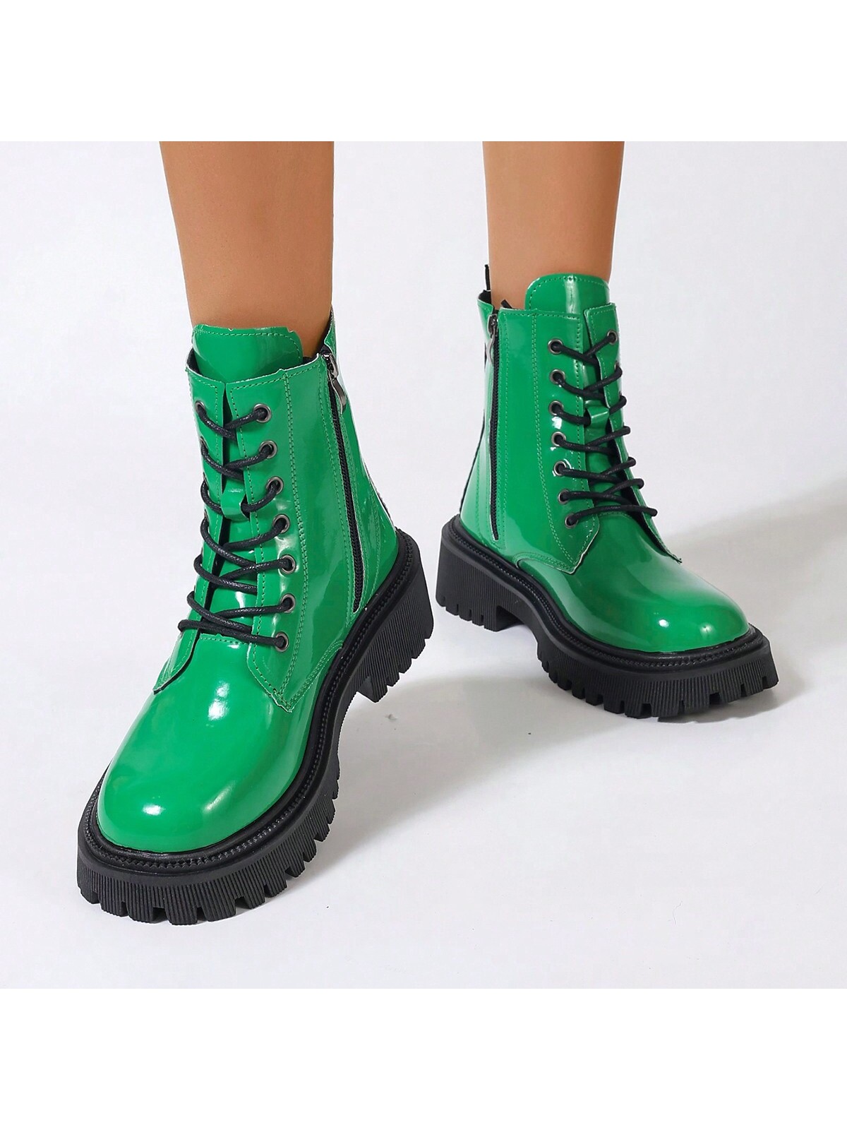 In Green Women Fashion Boots