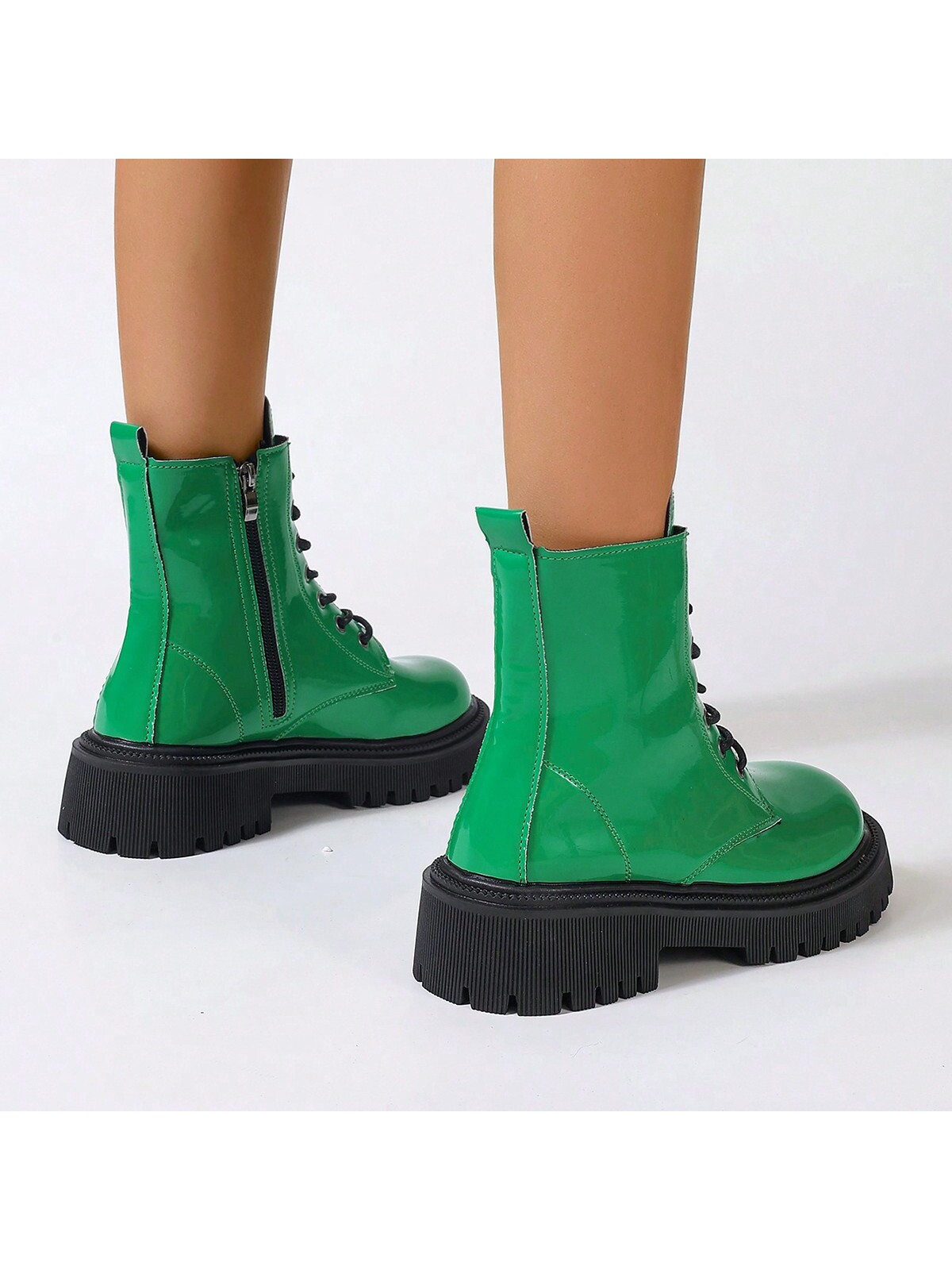 In Green Women Fashion Boots