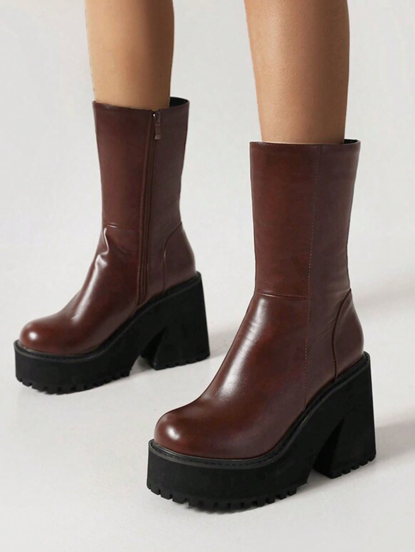 In Brown Women Mid-Calf Boots