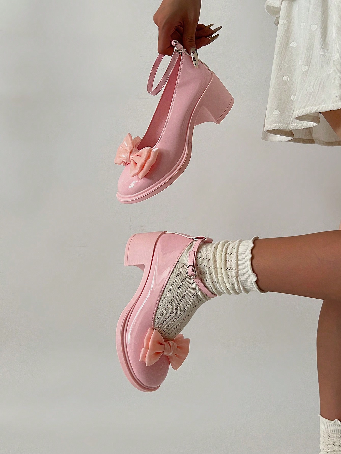 In Pink Women Pumps