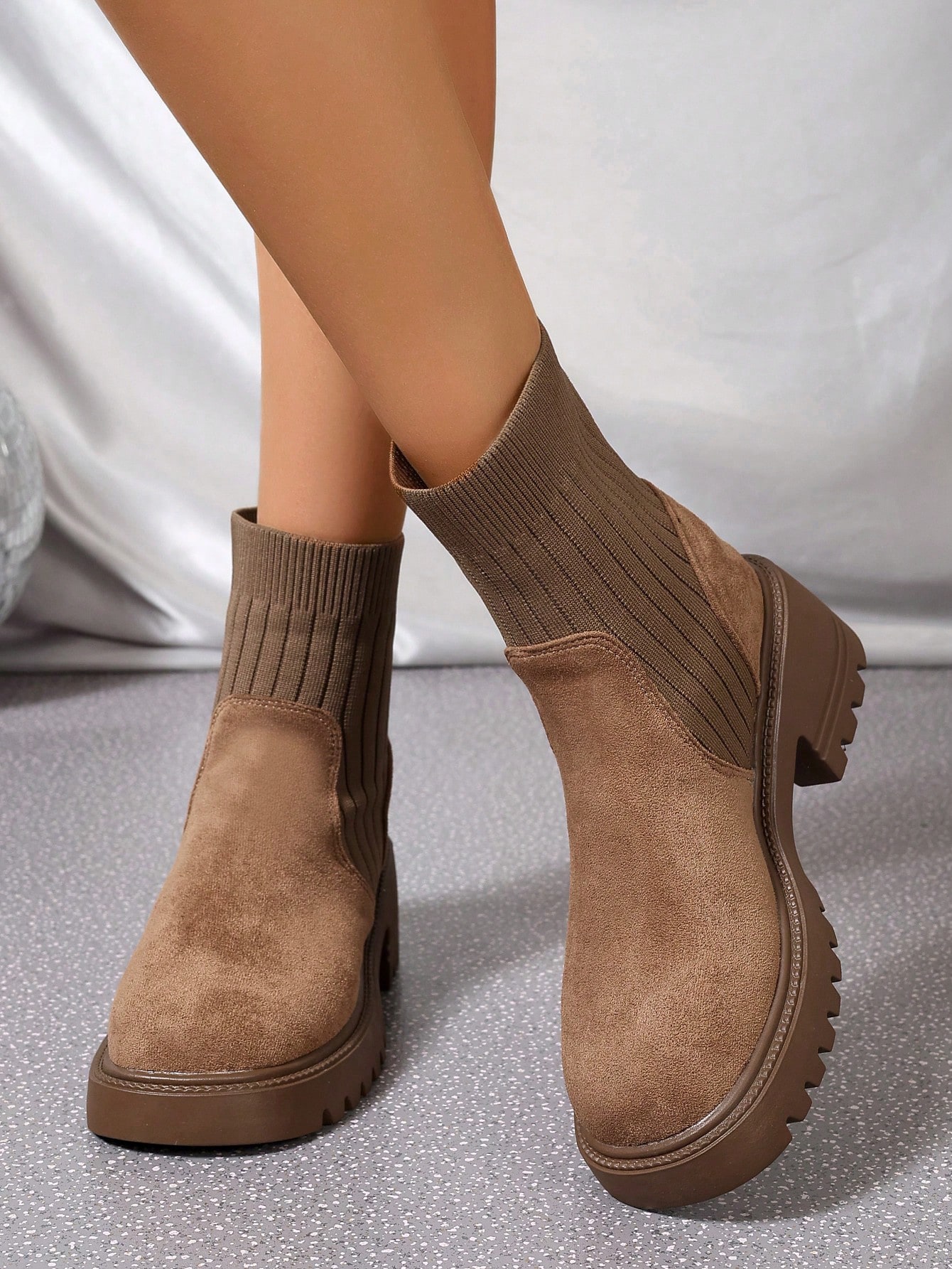 In Brown Women Ankle Boots & Booties